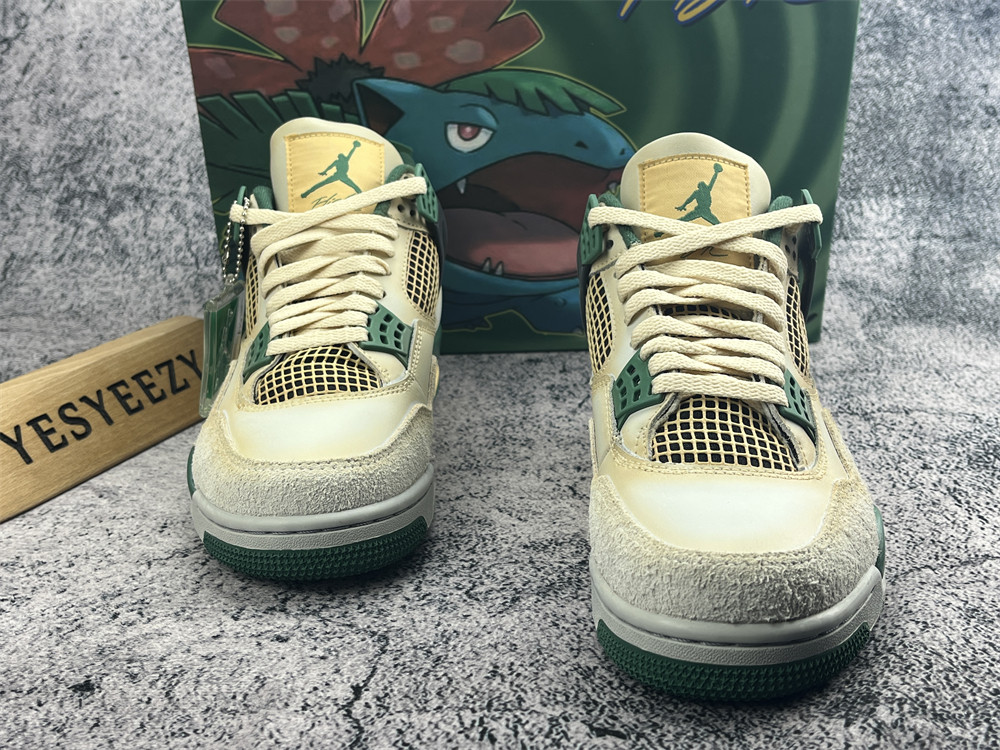 UA WMNS AIR JORDAN 4 2024
