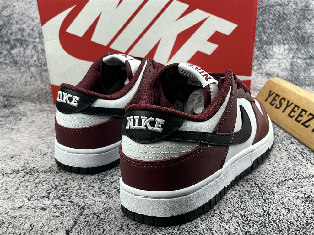 UA DUNK LOW RED