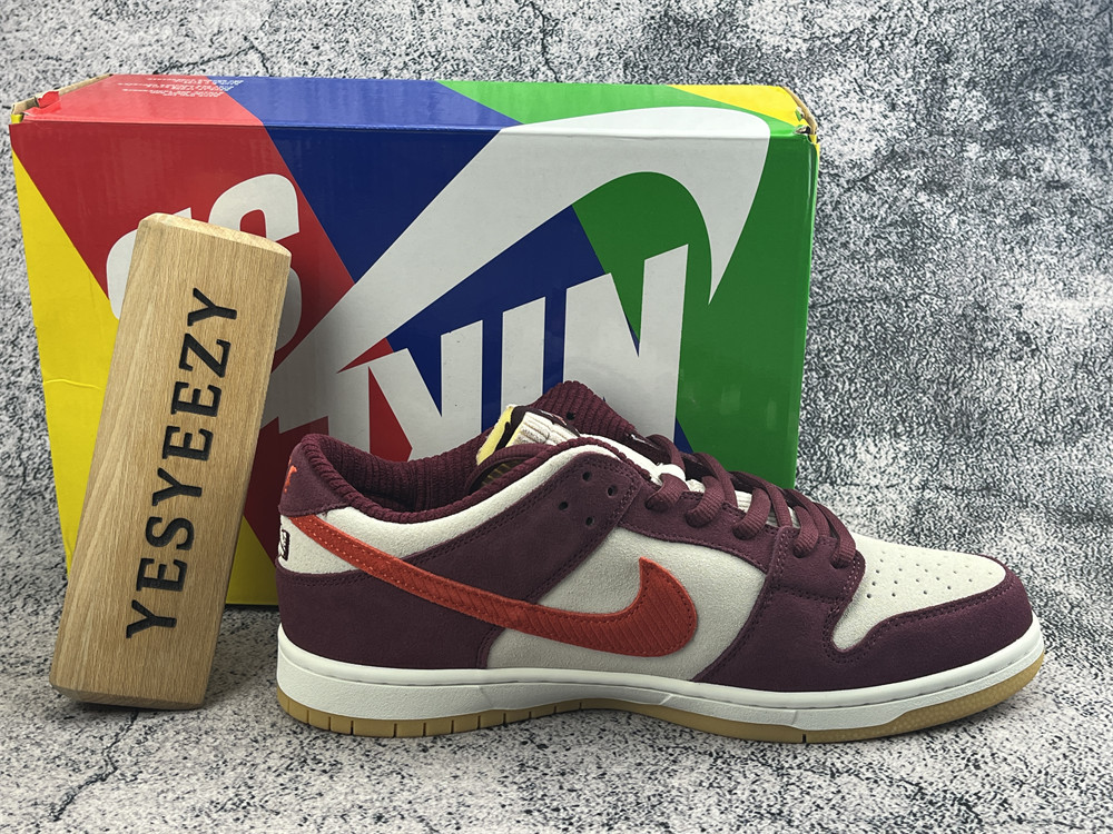 UA Nike SB Dunk Low Skate Like a Girl