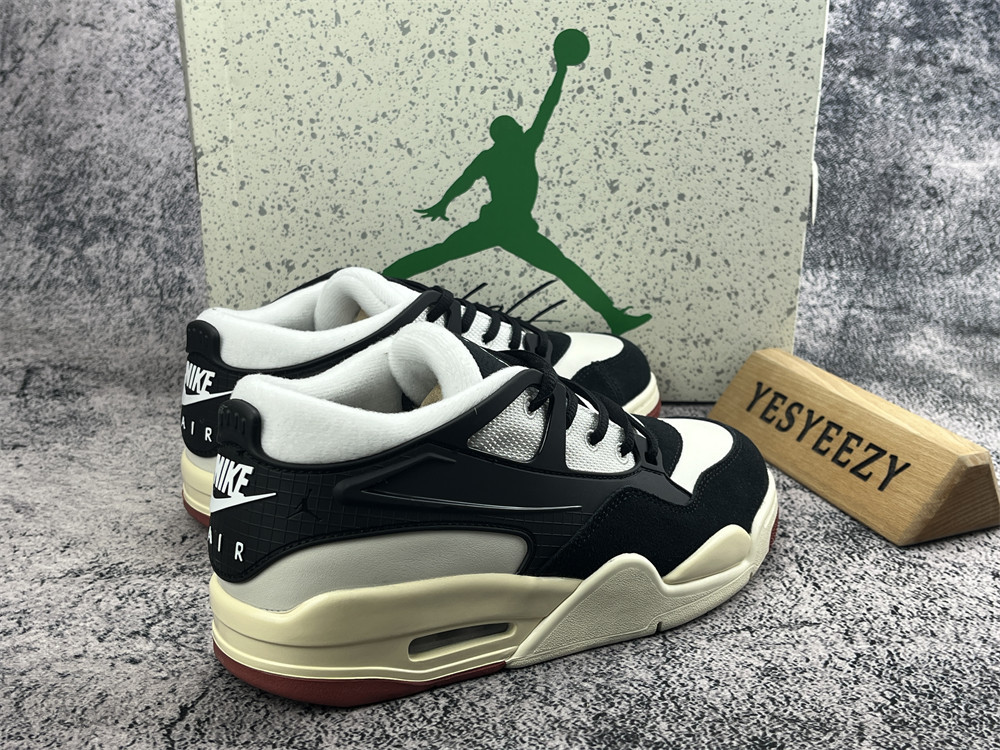 UA Jordan 4 RM Canyon Rust