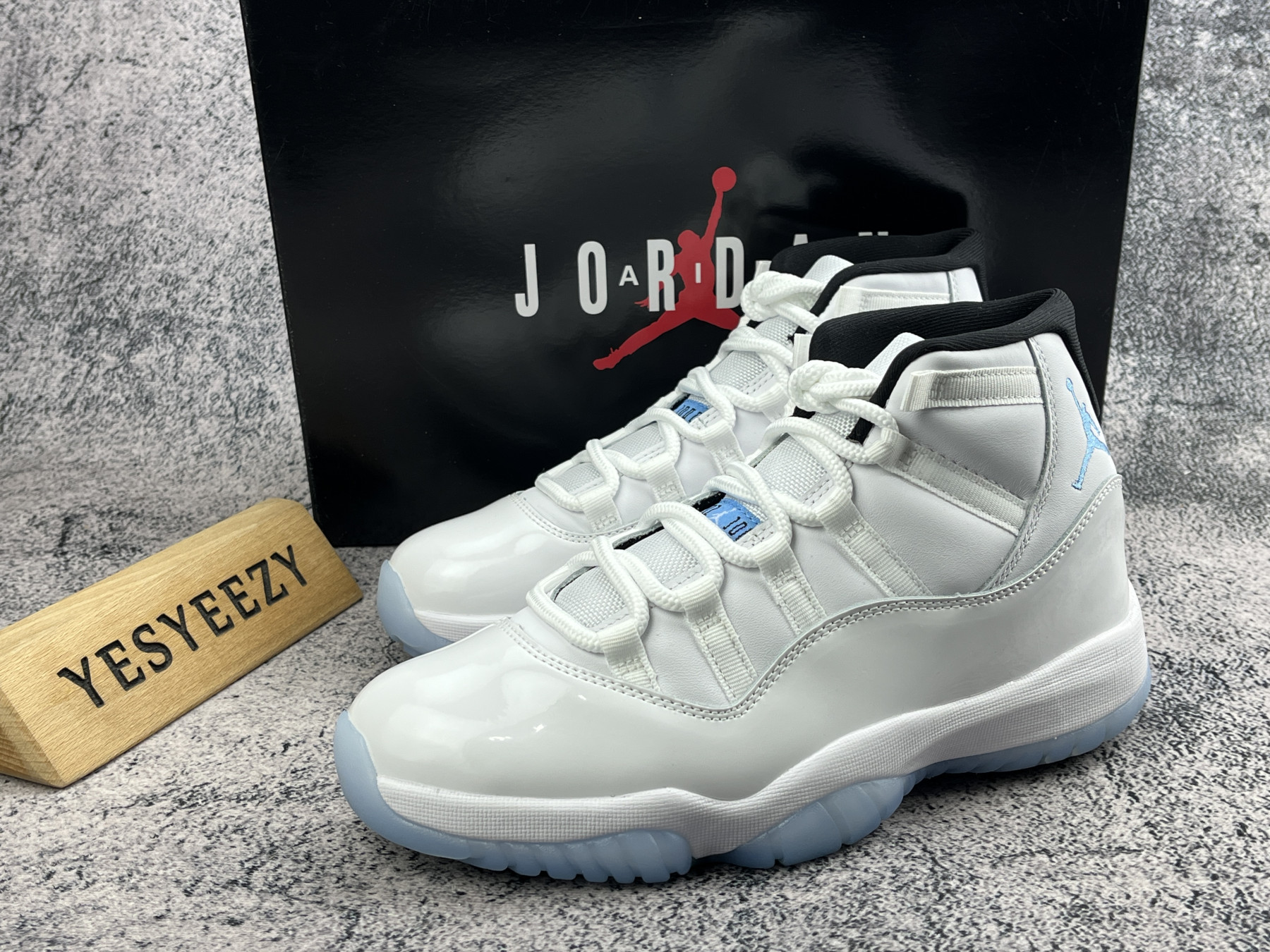 UA Jordan 11 Retro