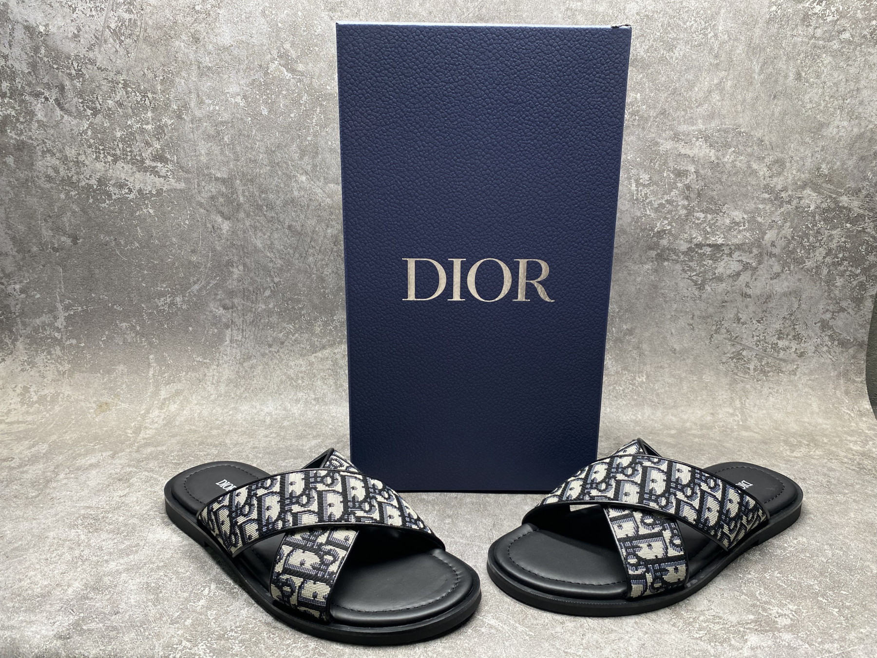 UA D10r Alias Sandal