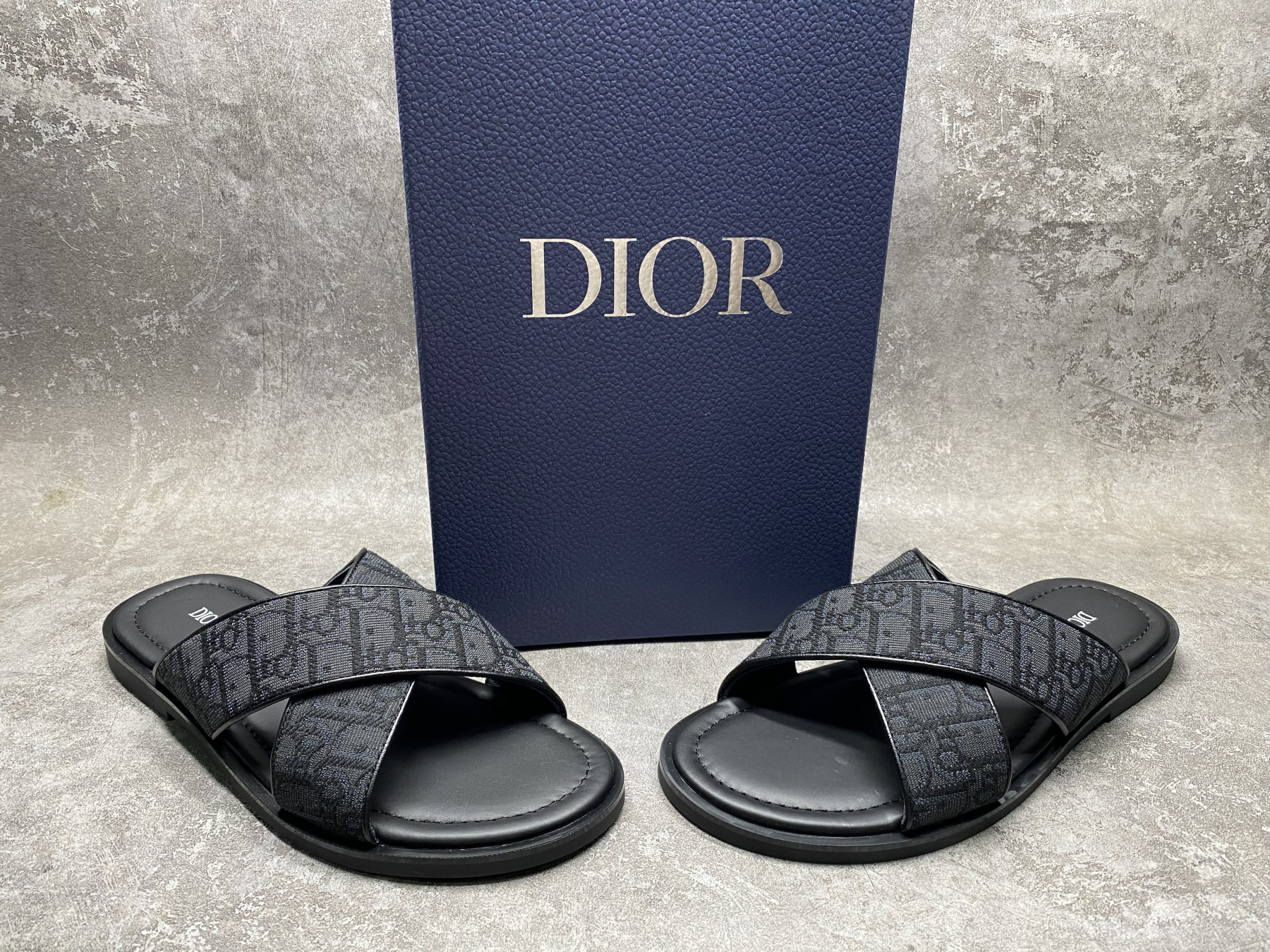 UA D10r Alias Sandal