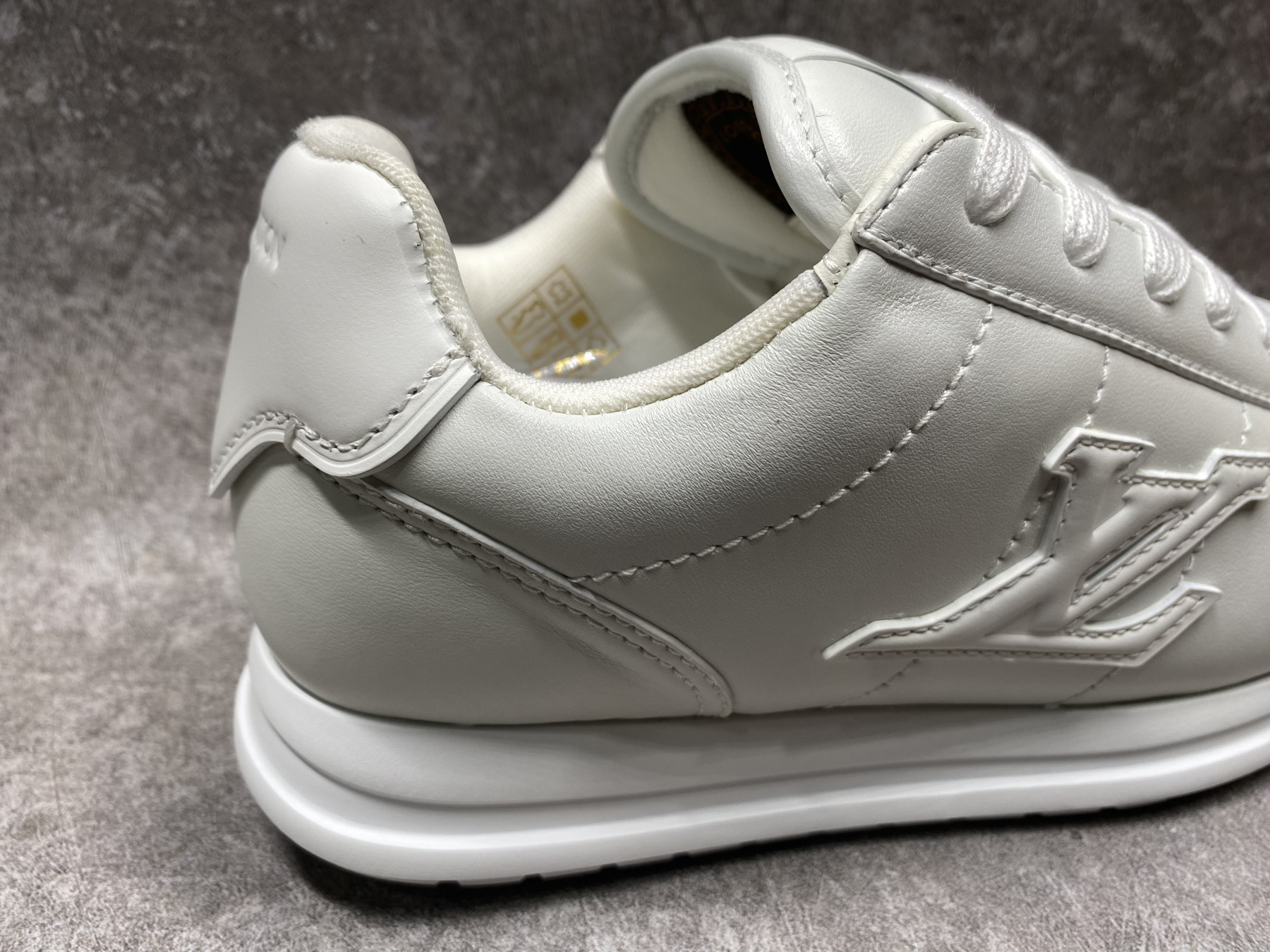 LV BUTTERSOFT Sneaker