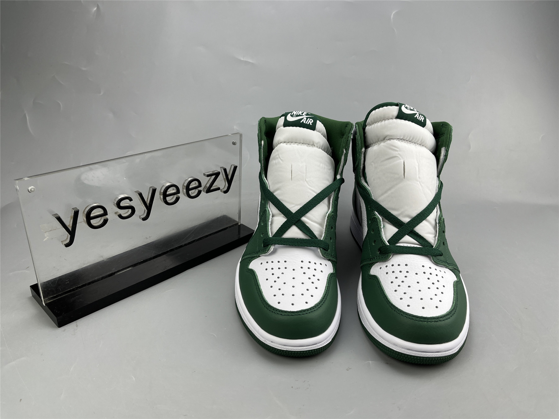 UA AIR JORDAN 1 RETRO HIGH OG 