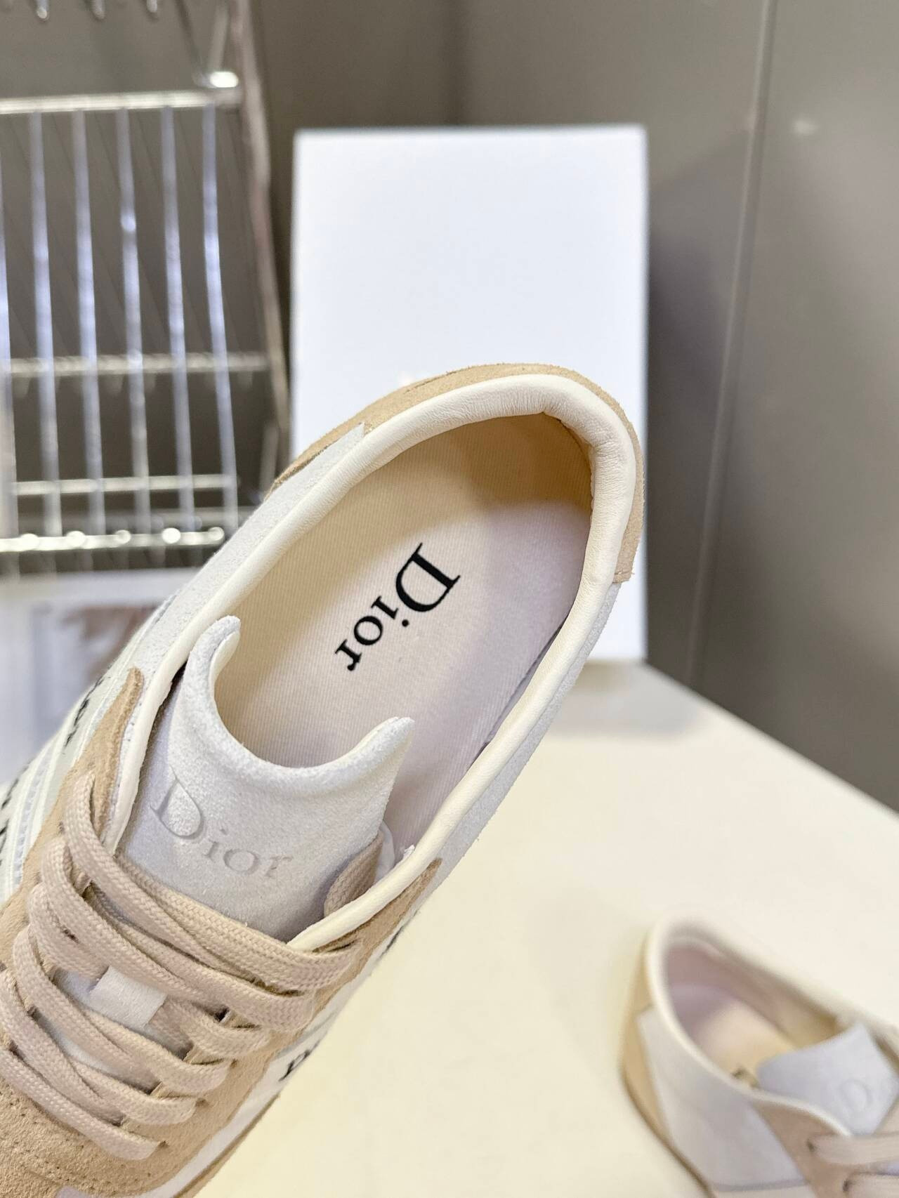 UA D10r Sneakers