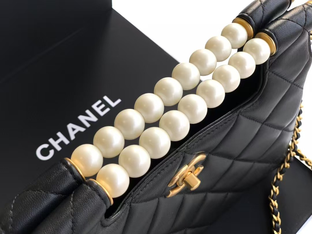 Ch**el Small Shopping Bag AS5413 17x22x8cm
