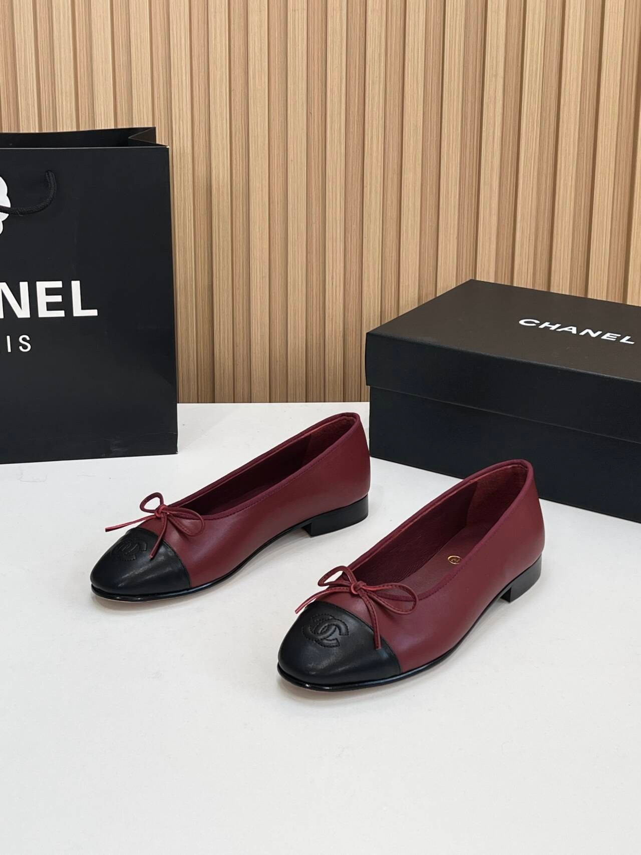 UA Ch**el Ballet Flats Round Toe