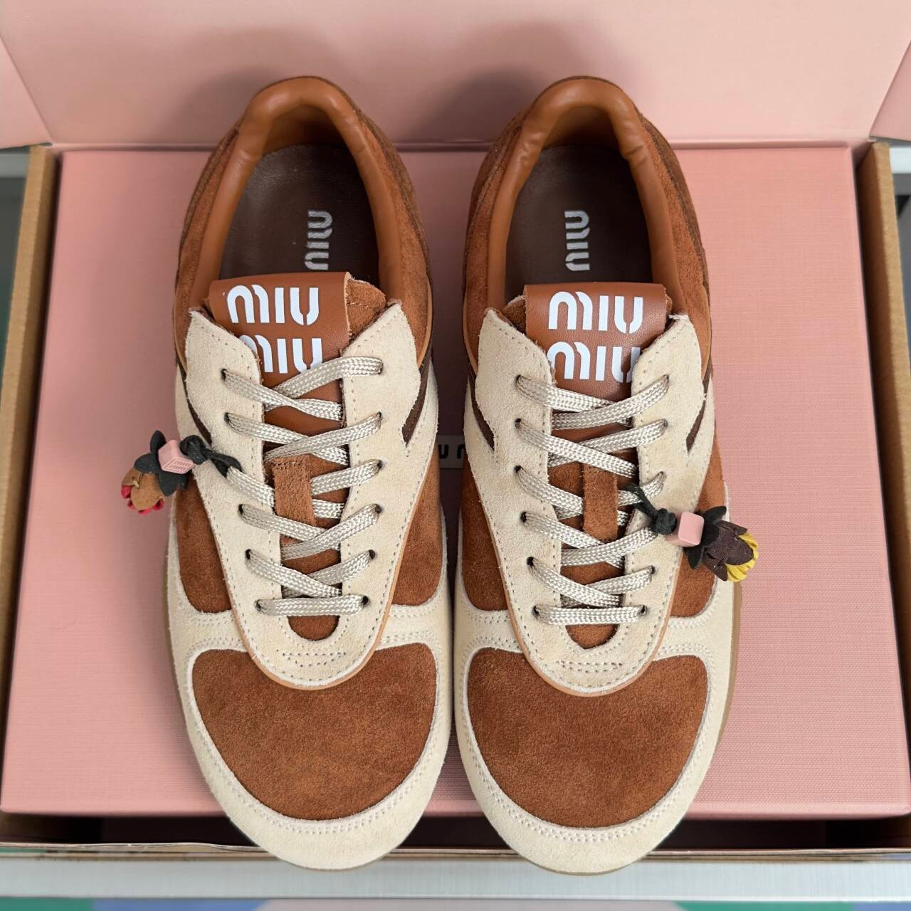 UA M1v M1v Sneakers