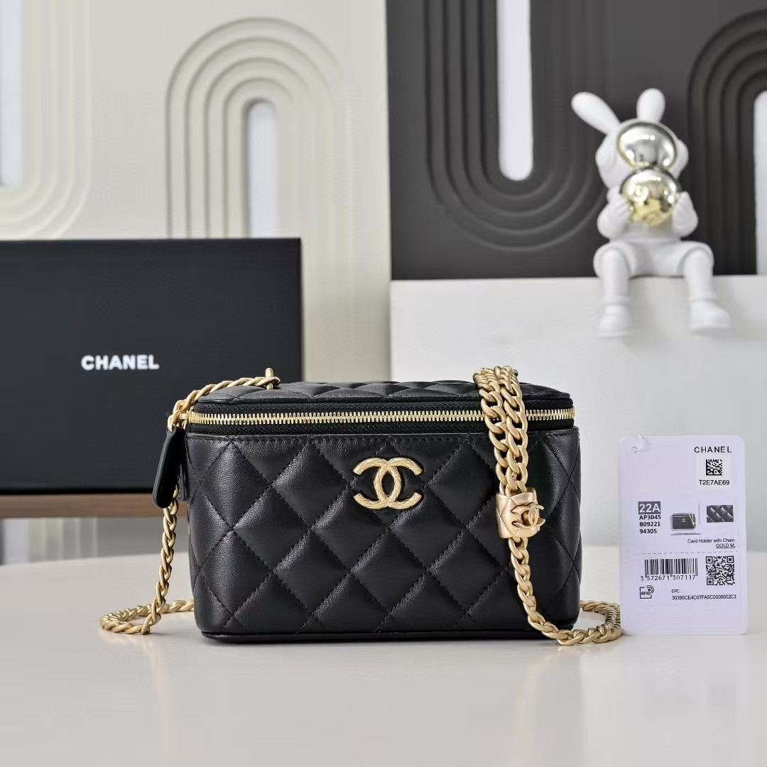 Ch**el Vanity With Chain 9.5x17x8cm