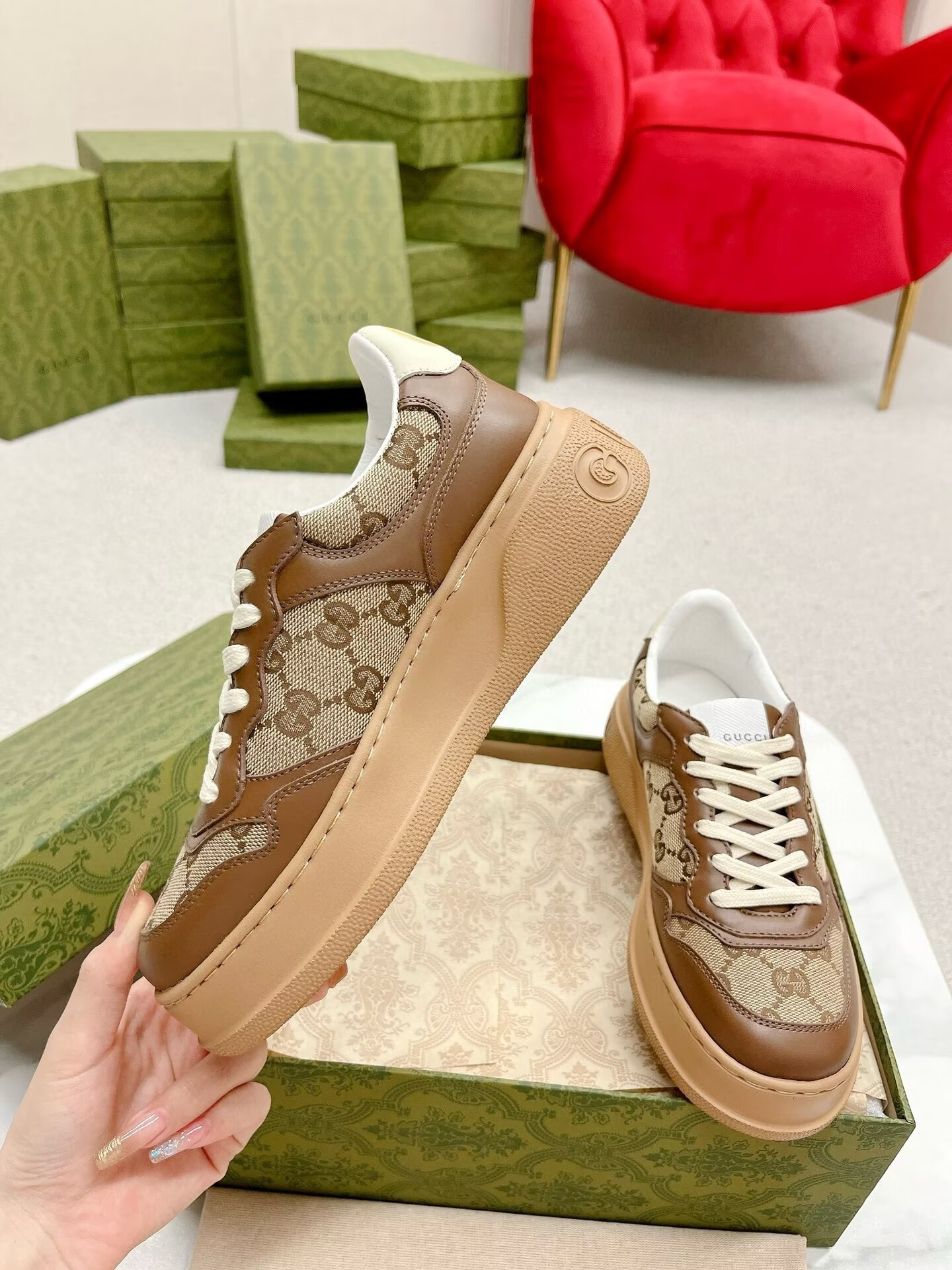 UA Gvc*1 GG Low-top Platform Sneakers