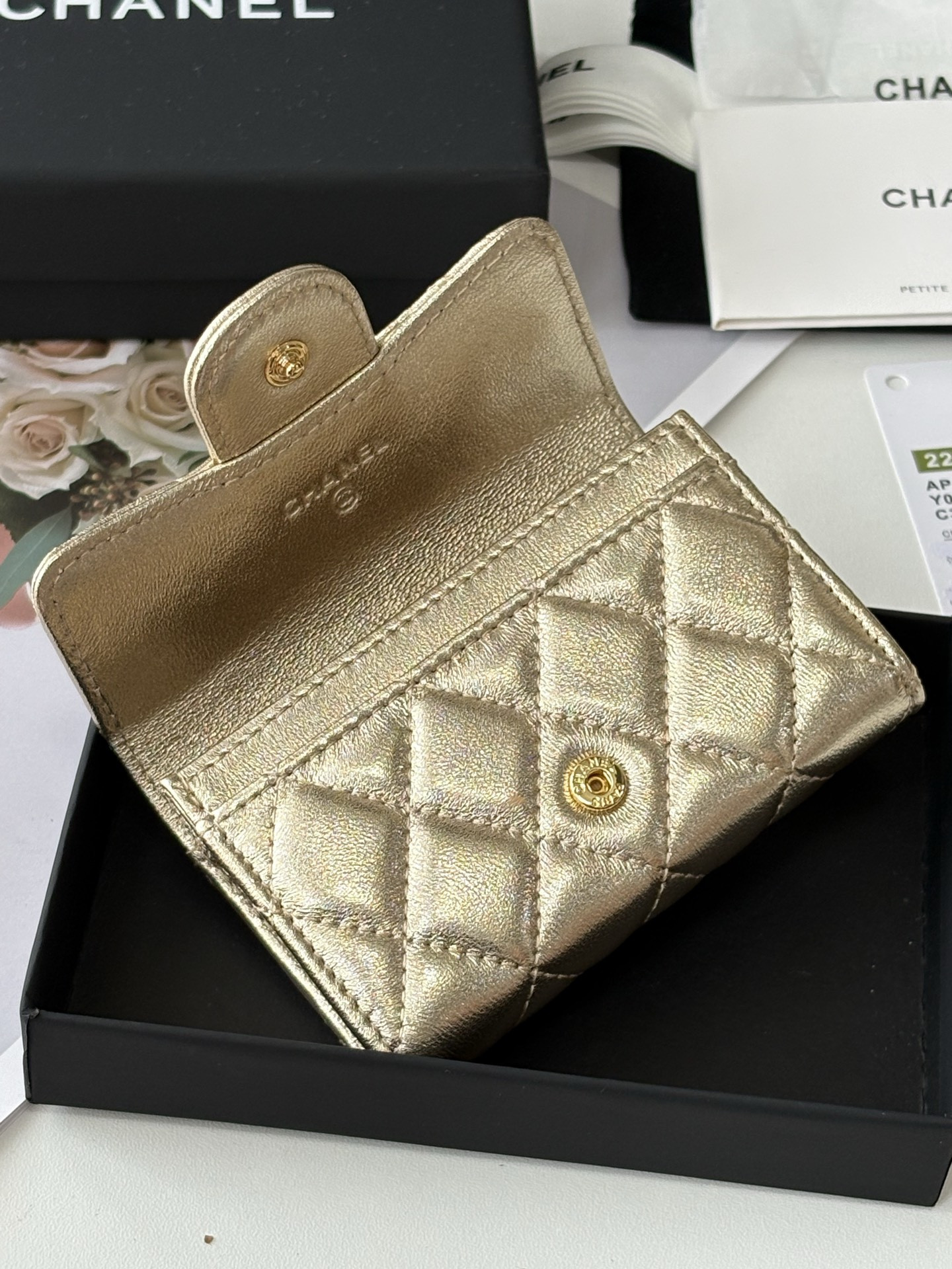 Ch**el Flap Card Holder Lambskin AP0214 11x8.5x3cm