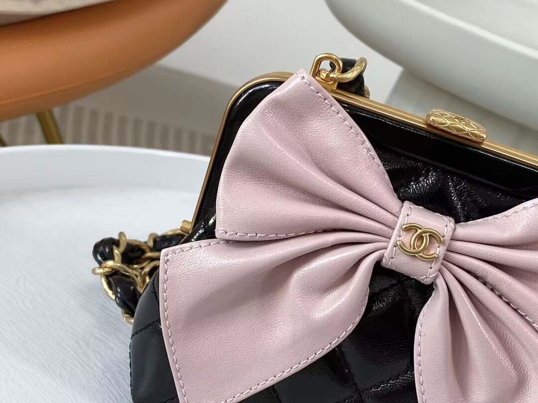 Ch**el CLUTCH WITH CHAIN 12 × 13 × 4 cm