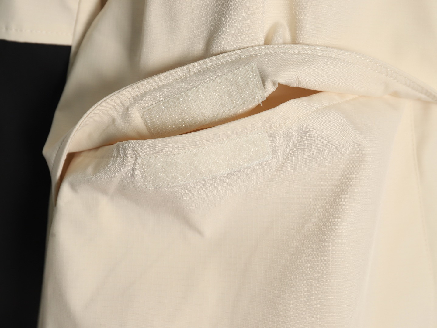 Gvc*1 Coats