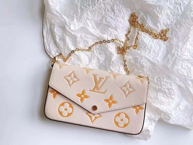 FÉLICIE POCHETTE M80498