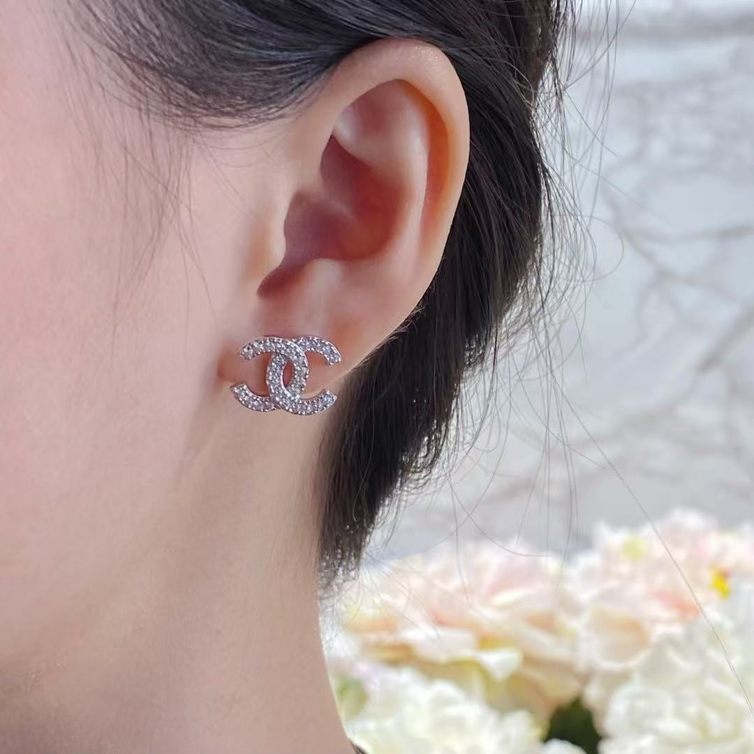 Ch**el Large Ch**el Earrings 1.2cm