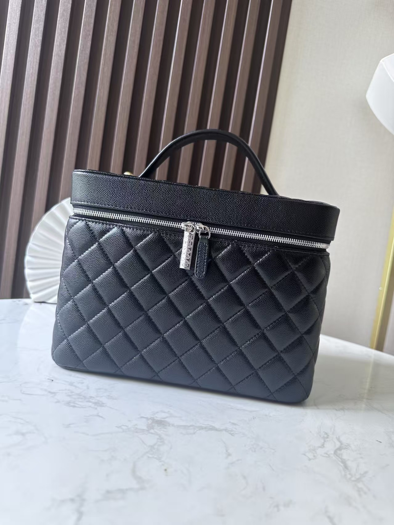 Ch**el Quilted Vanity Case Bags 25x16x18cm