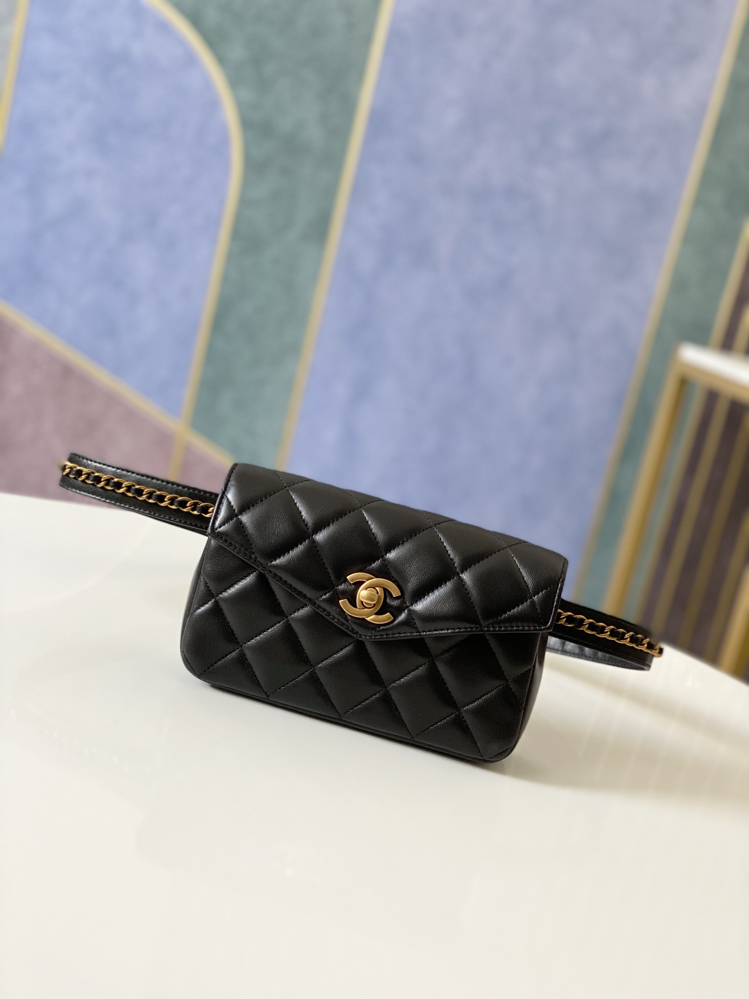 Ch**el quilted waist bag 18x12x3.5cm