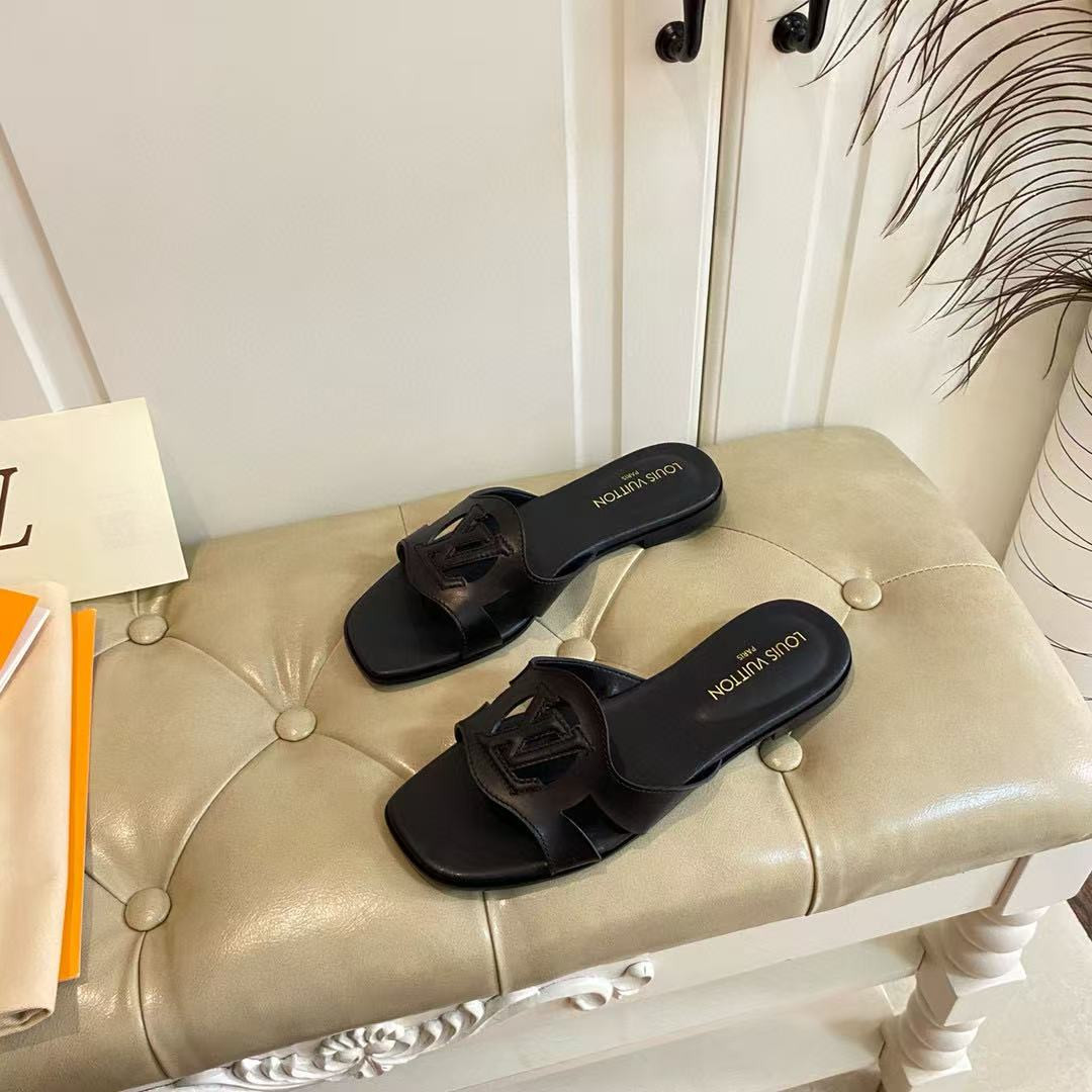 UA LV Isola Flat Mule