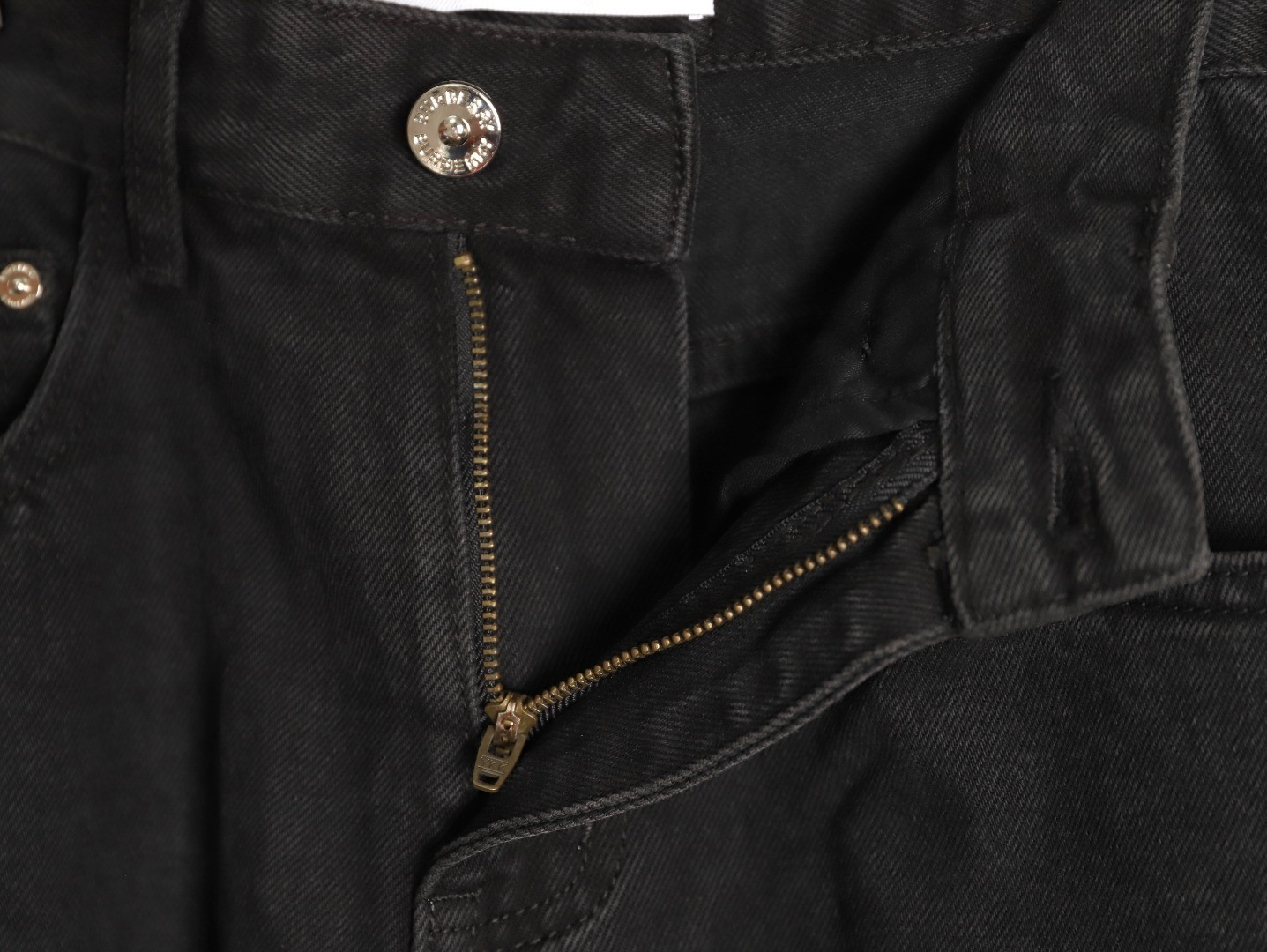 Bv*b*rry 25SS Jeans