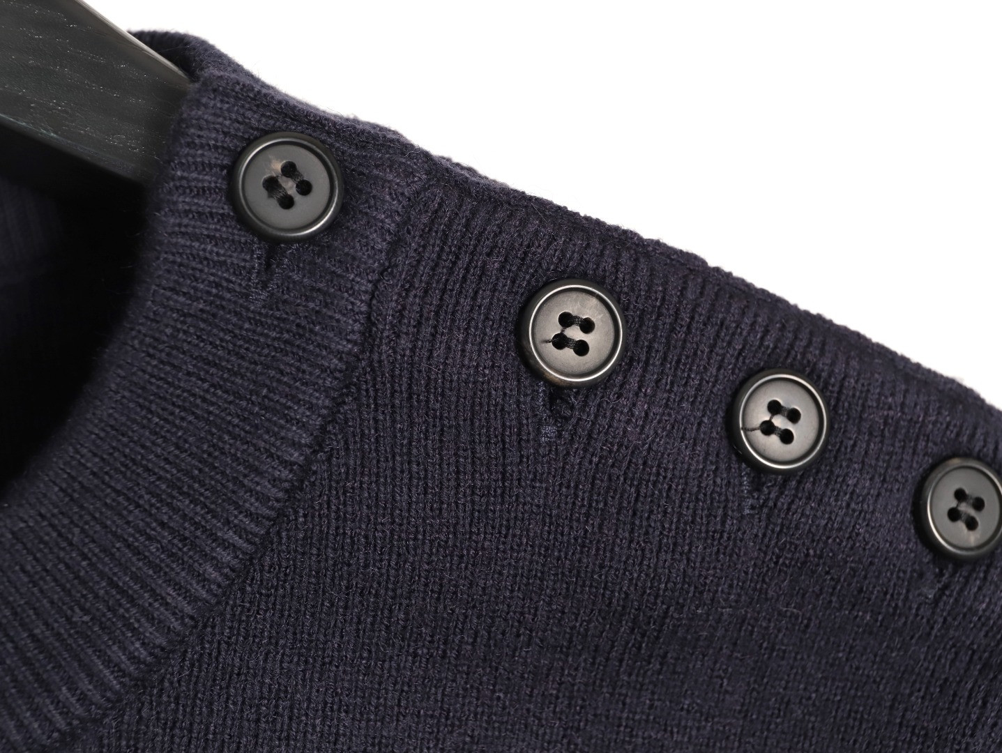 Pra*a PRD Sweaters