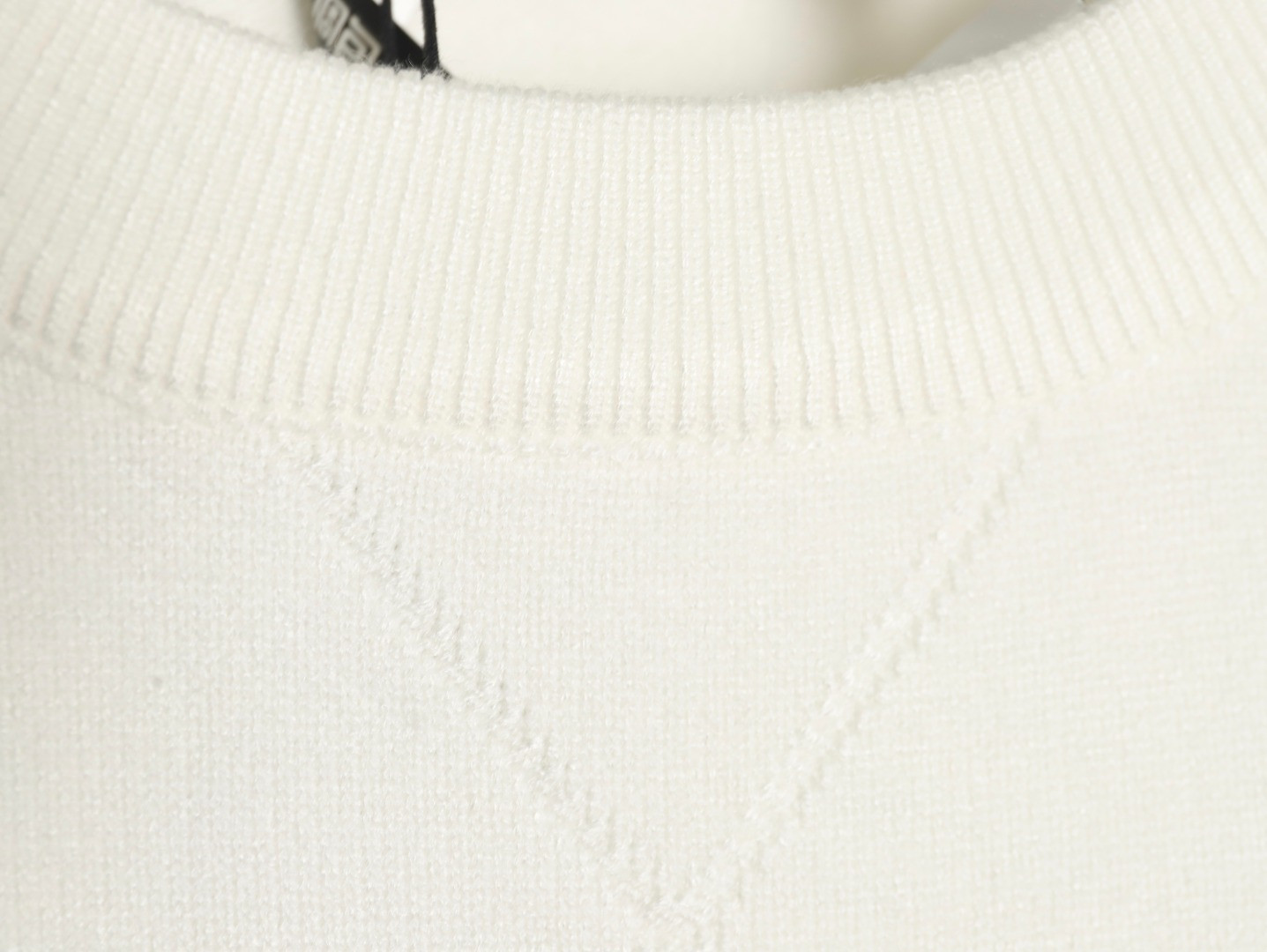 D10r Knitting Sweaters