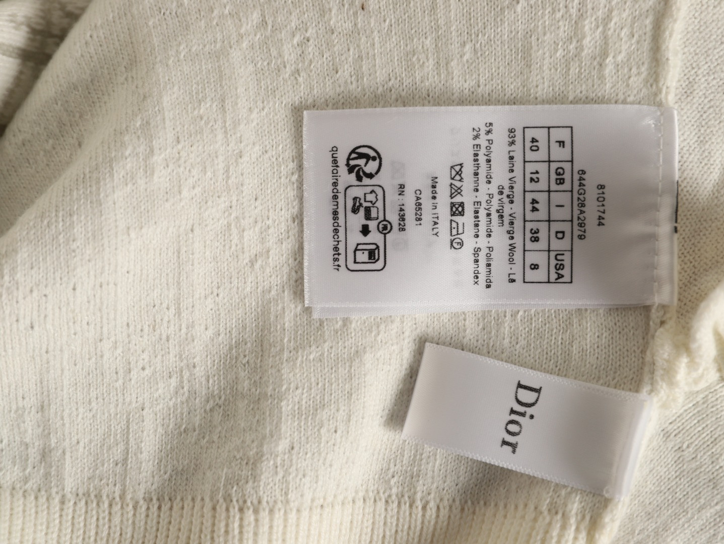 D10r Oblique Knitting Cardigan