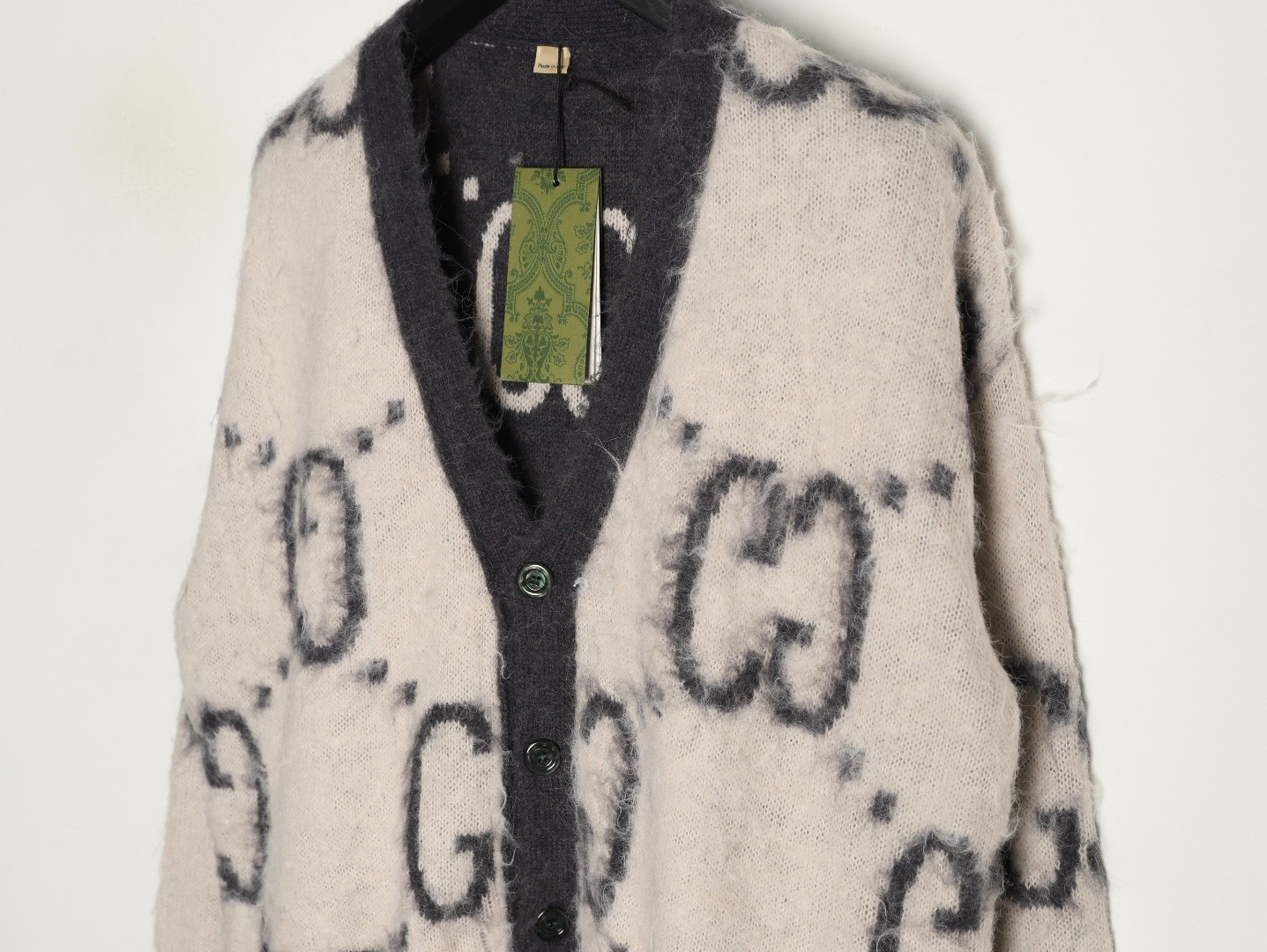Gvc*1 24ss Cardigan Sweaters
