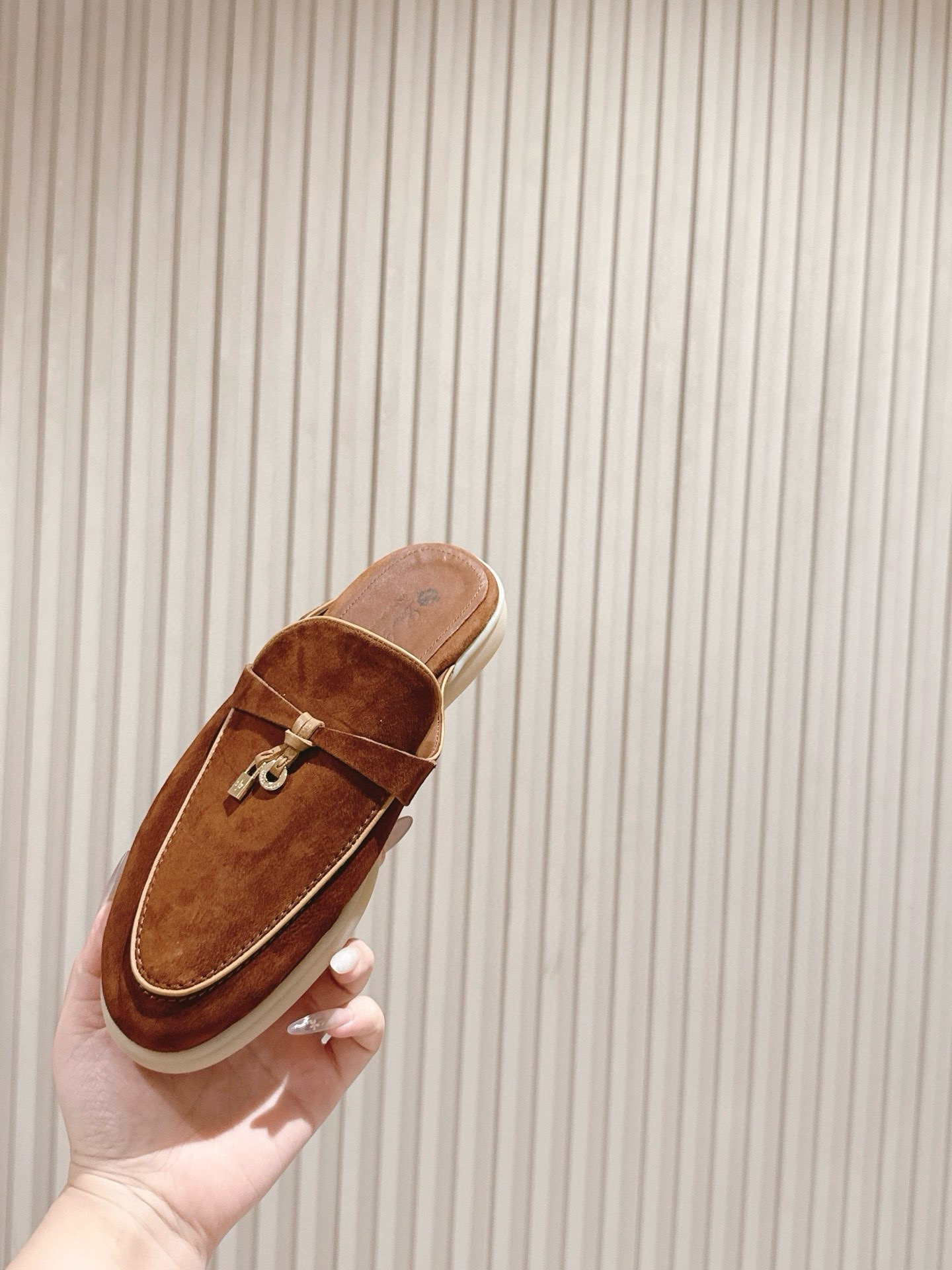 UA L0r0 P1ana Babouche Charms Walk Loafers