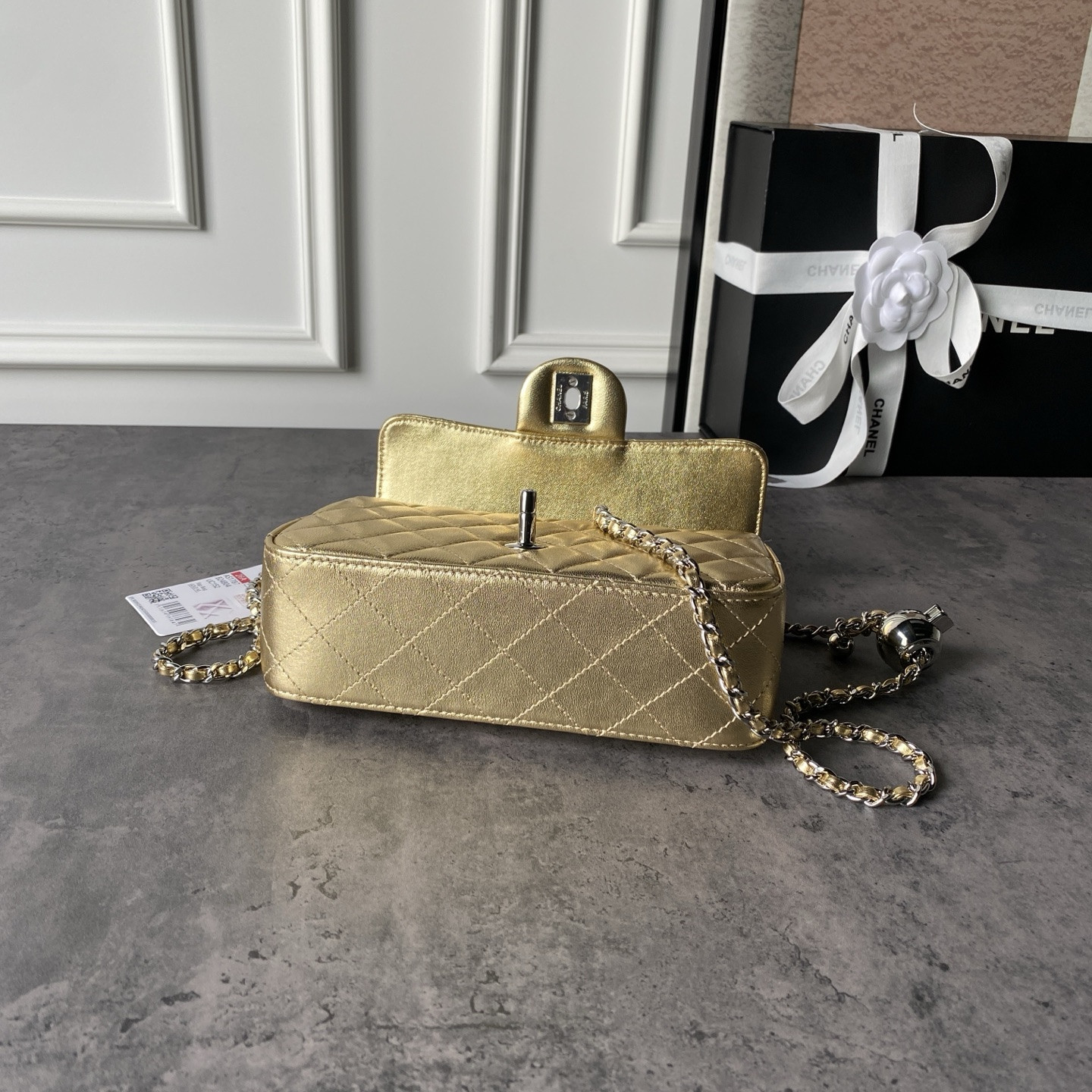 Ch**el Flap Bag AS1787 20x13x7cm