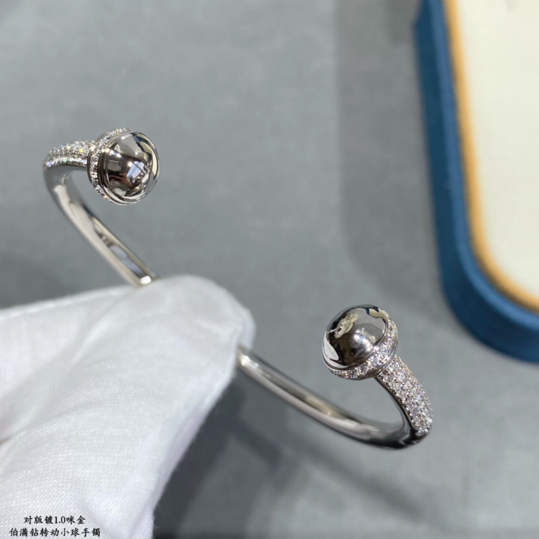 Piaget fully D1am0nd-encrusted rotating ball Bracelet