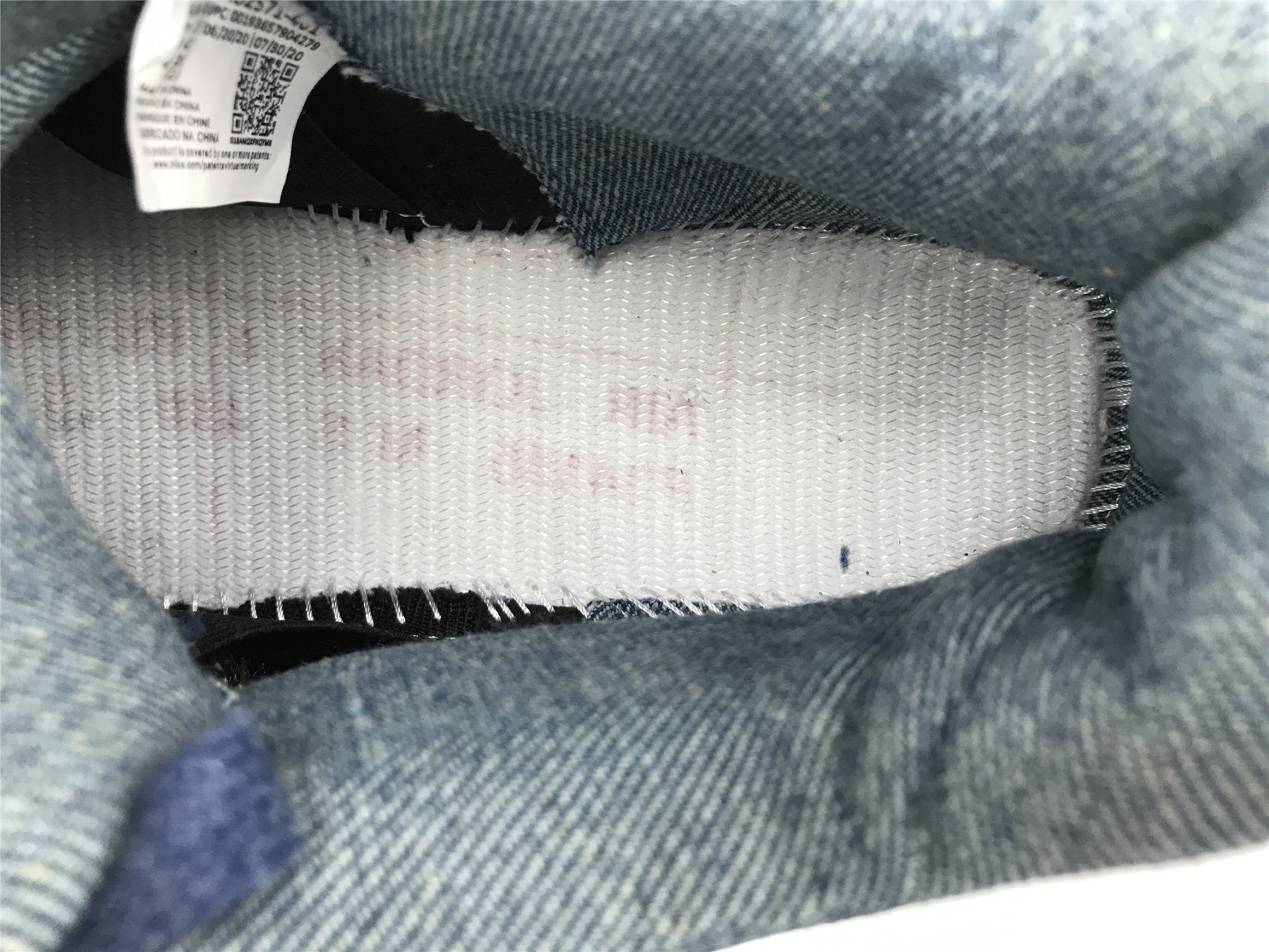 UA AIR JORDAN 4 RETRO Leu*s NRG "LEVI