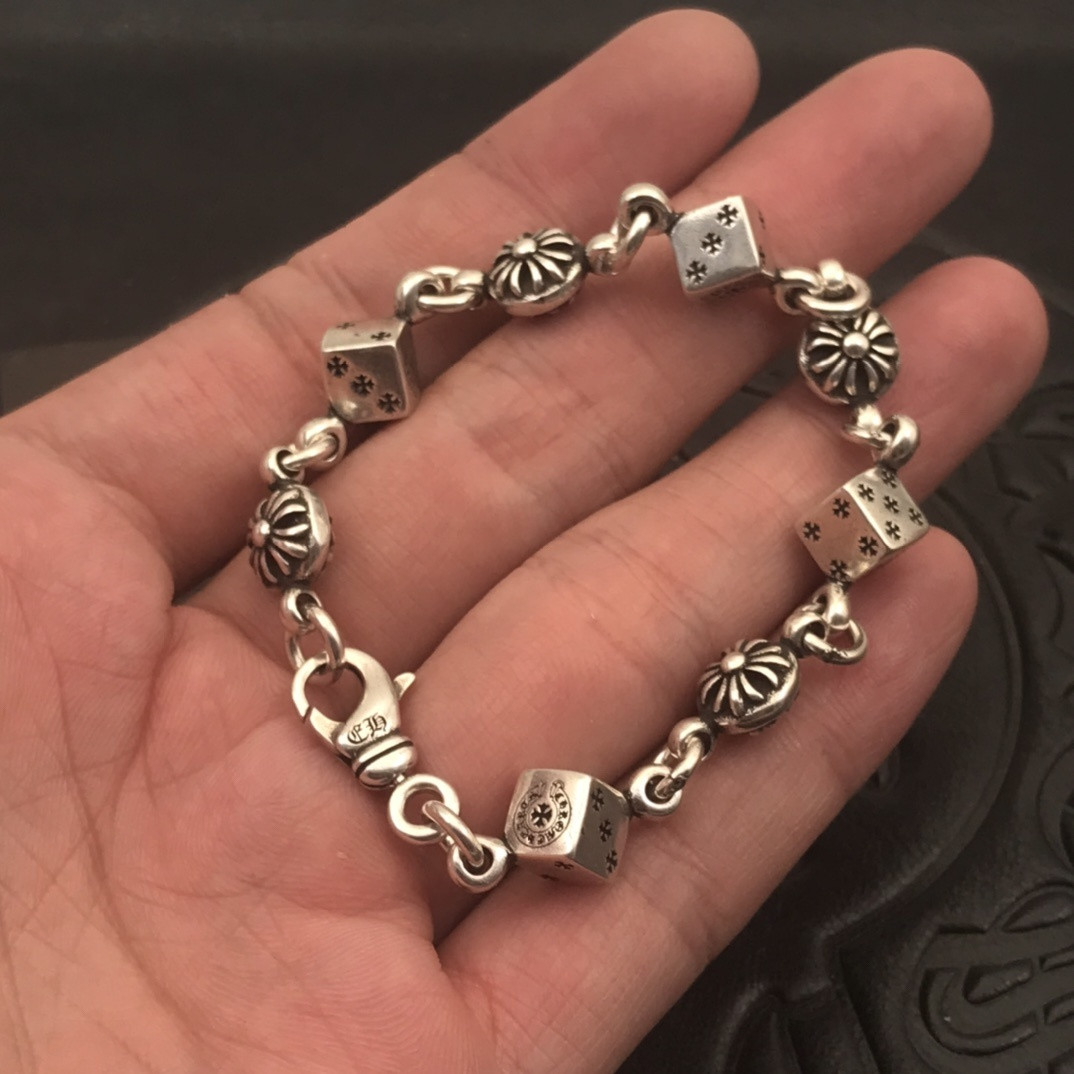 Ch*0me He**ts Dice Bracelet (Chain length 18cm)