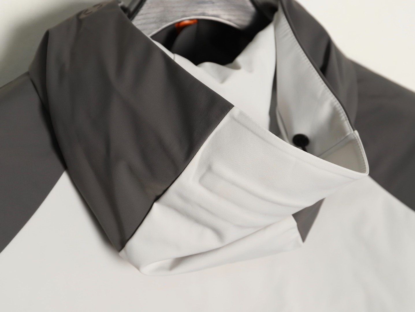 L0vis Vvtt0n 25FW Padded jacket