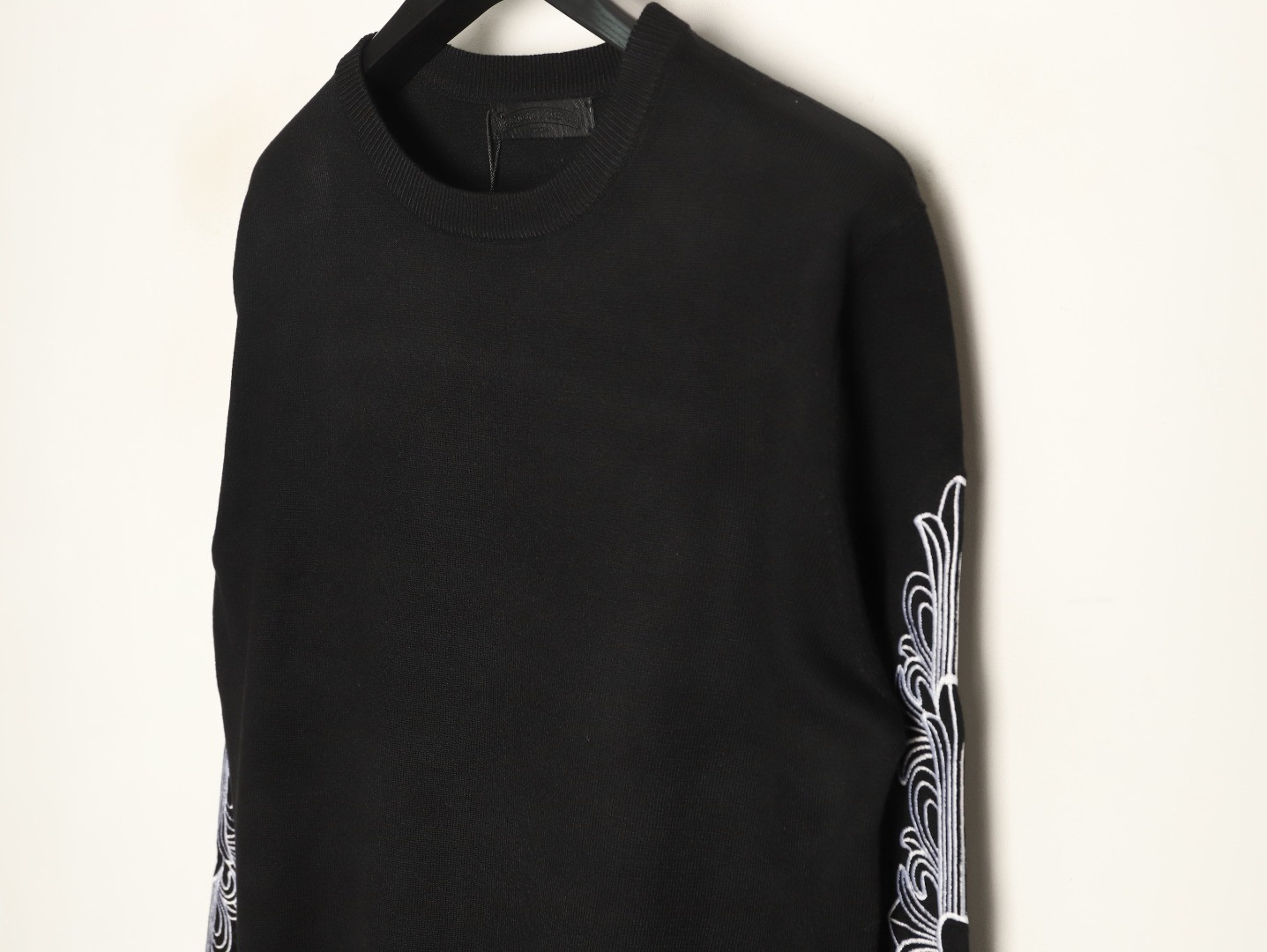 Ch*0me He**ts Sweaters