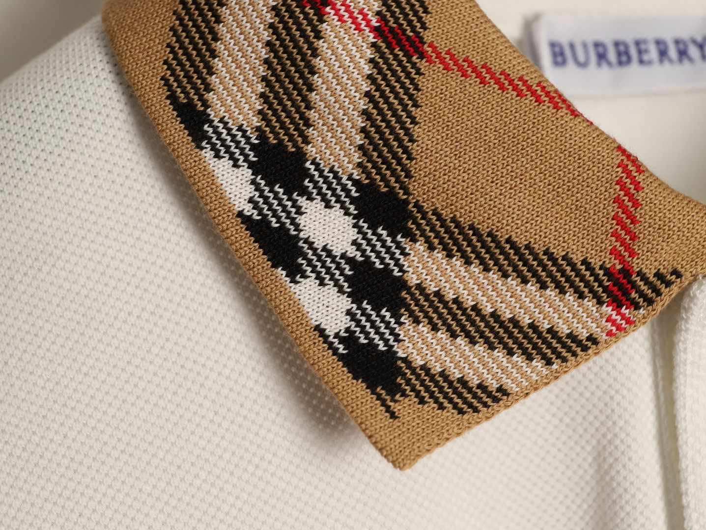 Bv*b*rry 26SS Long-sleeved Polo Shirt