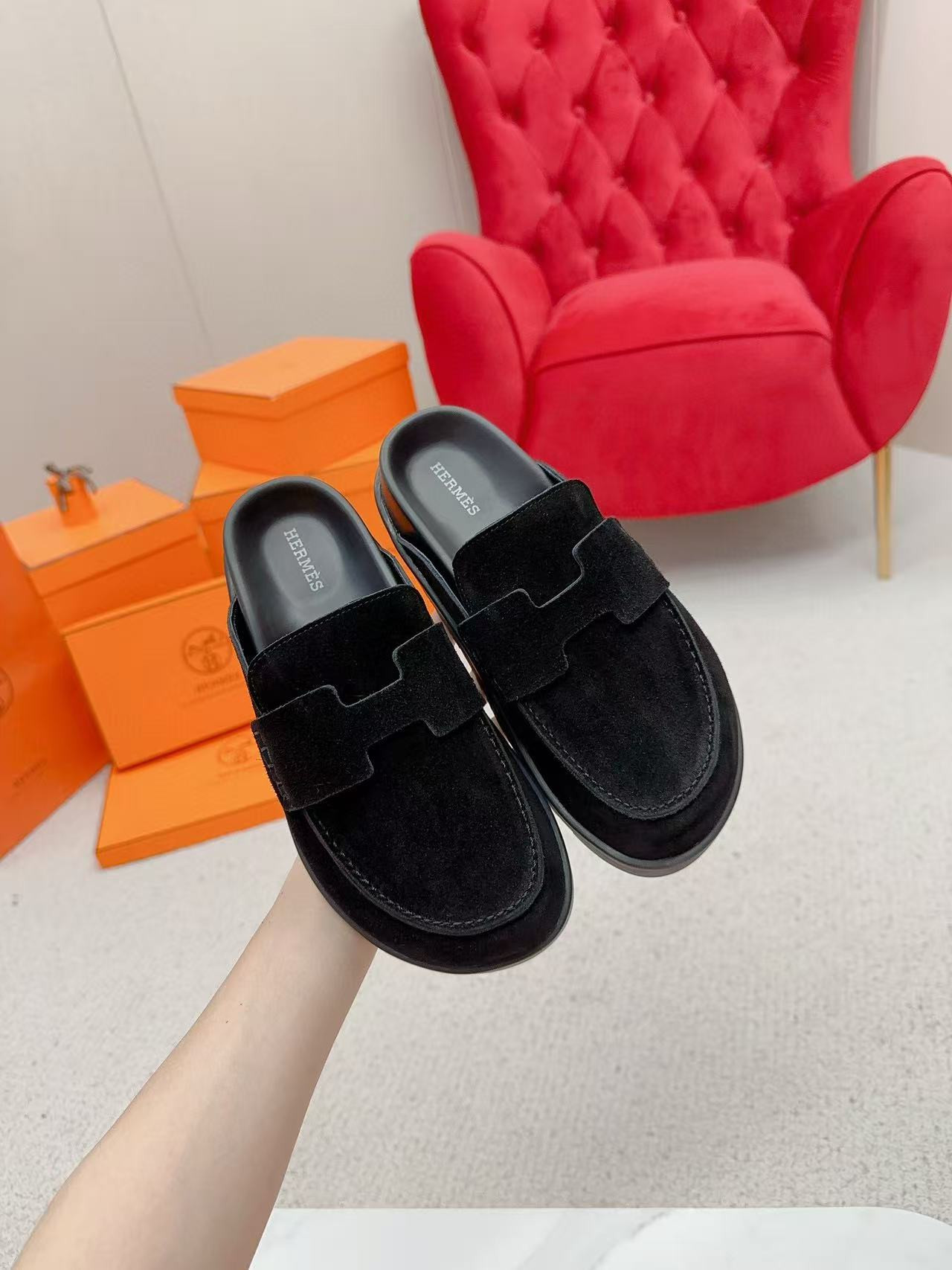 UA H**me5 slippers