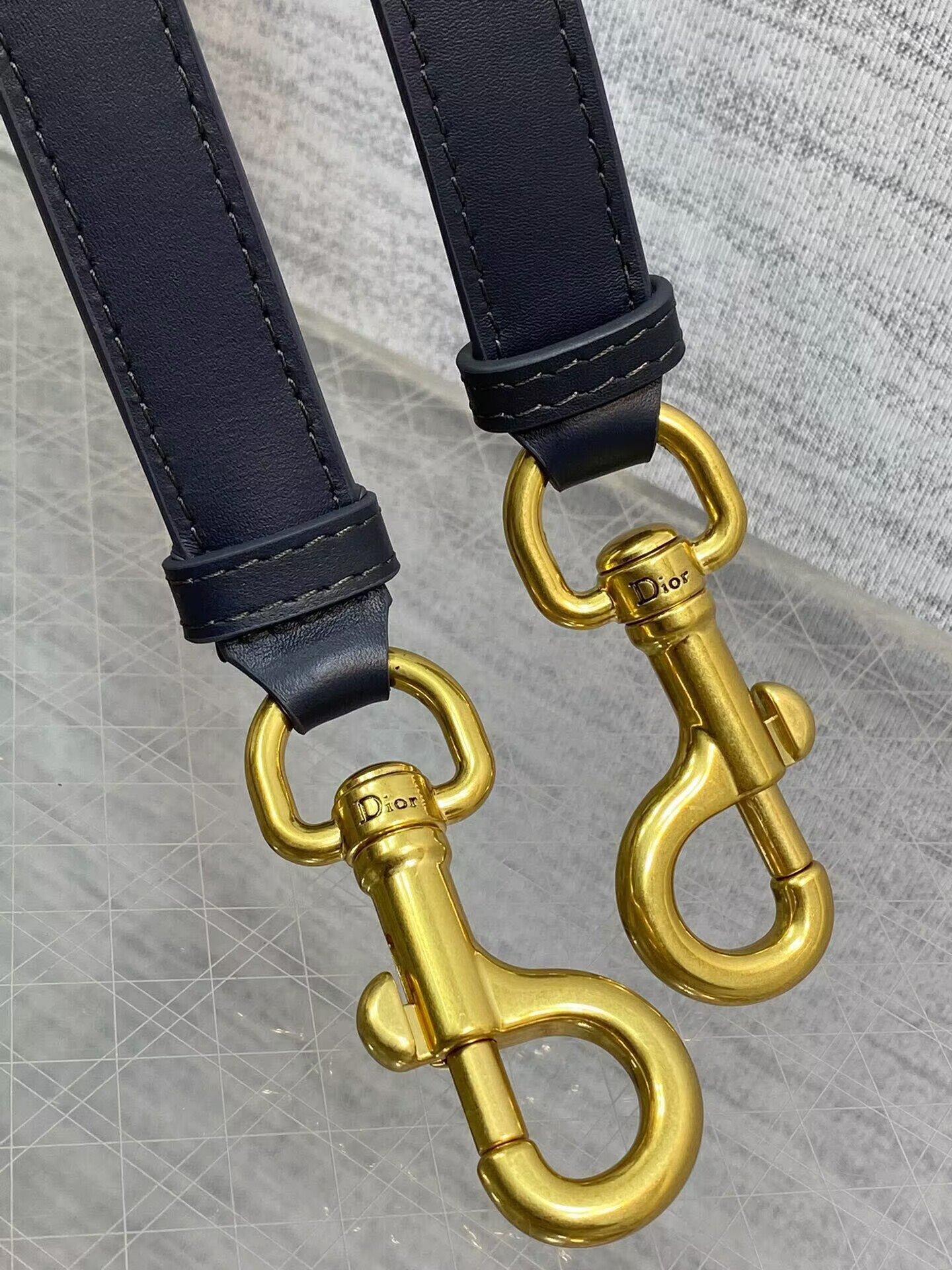 D10r Saddle Bag 25.5 ×20 x 6.5 cm