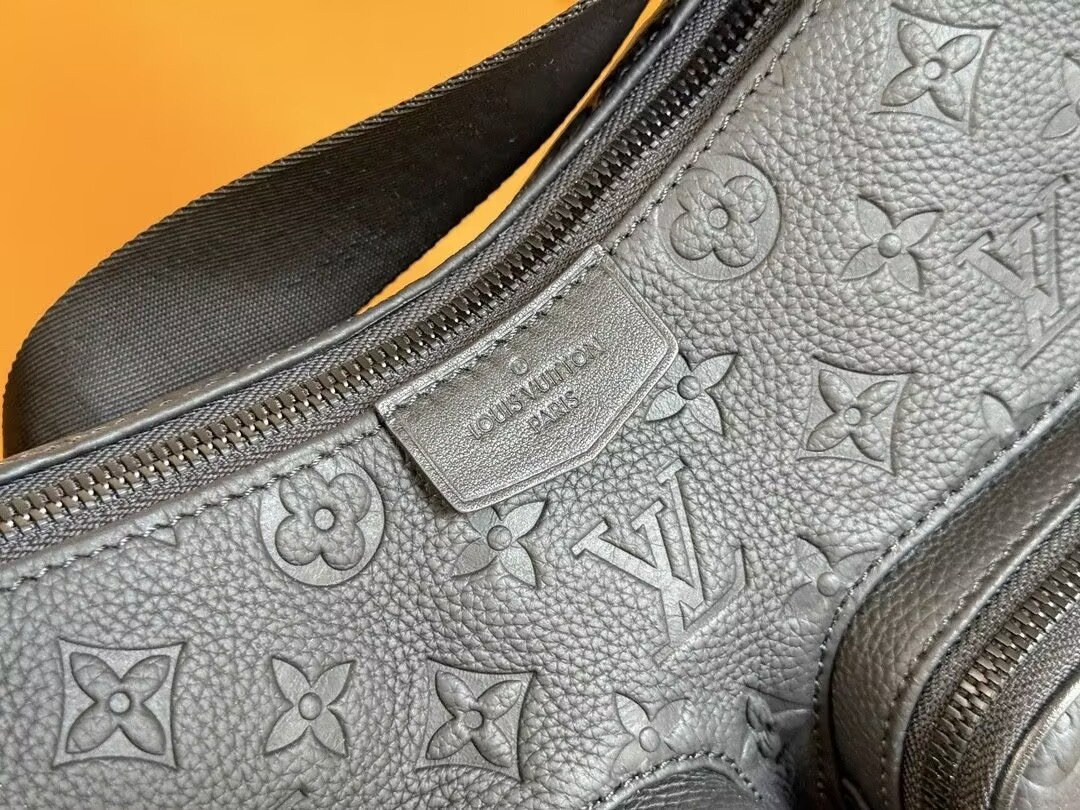 LV Hobo Cargo M14778 27x19.7x34.5cm