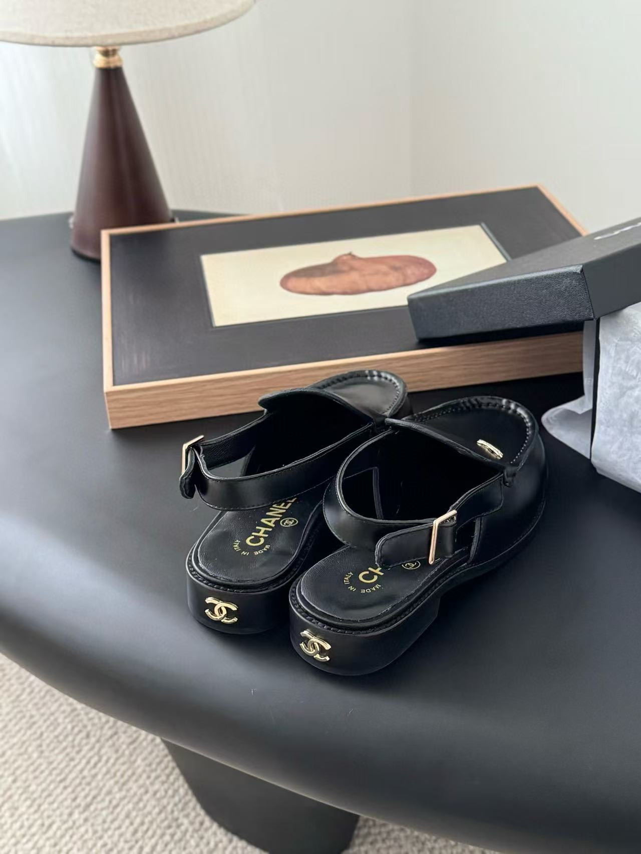 UA Ch**el shoes