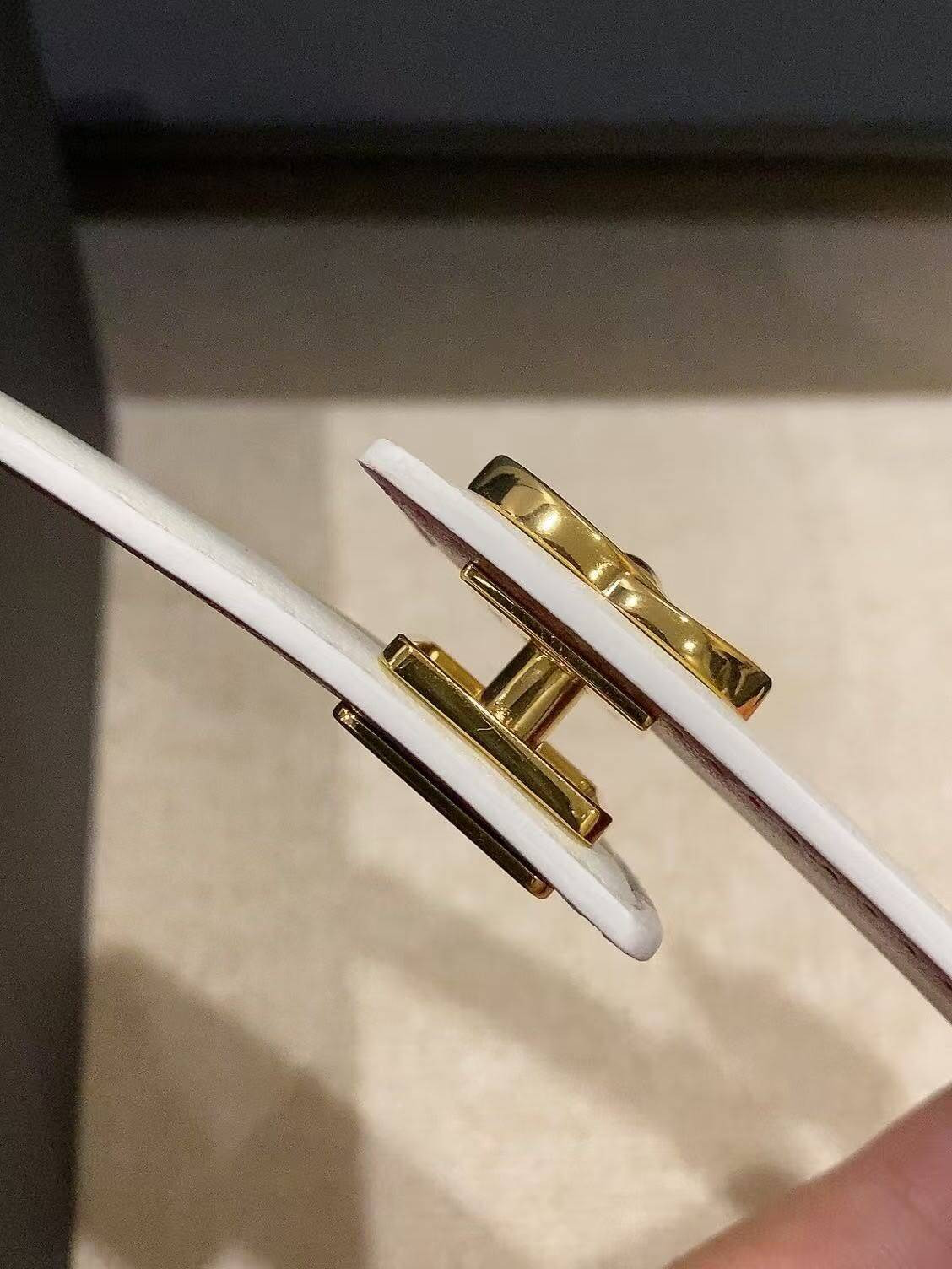 Ch**el Belt One Size