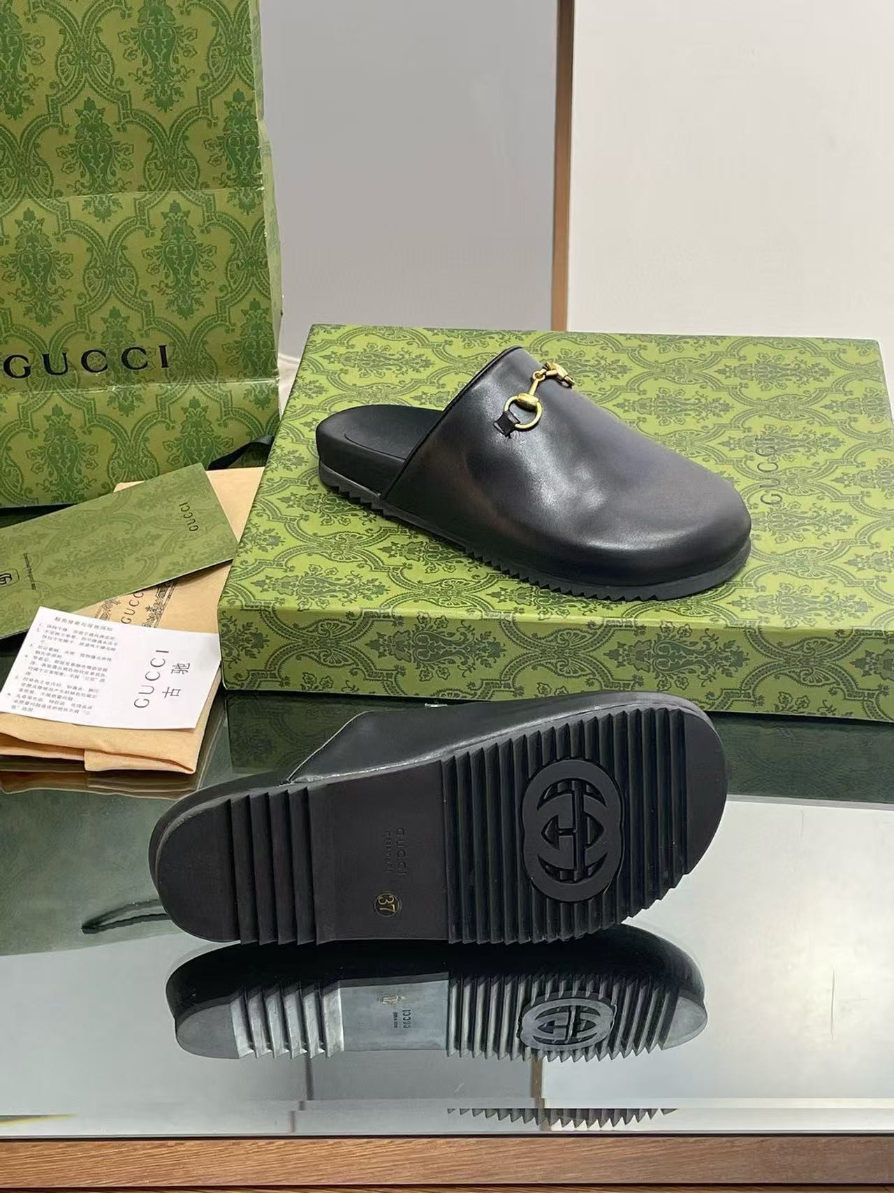 UA Gvc*1 Slippers