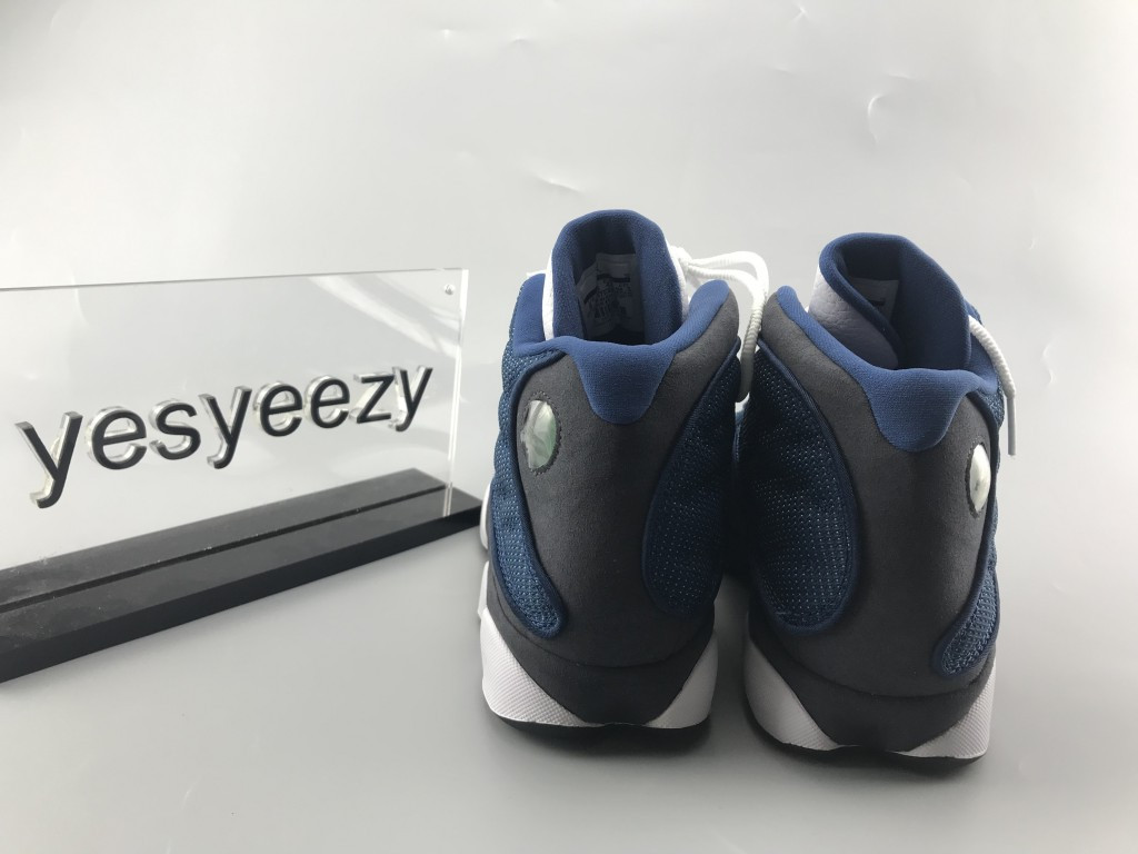 UA AIR JORDAN 13 RETRO 