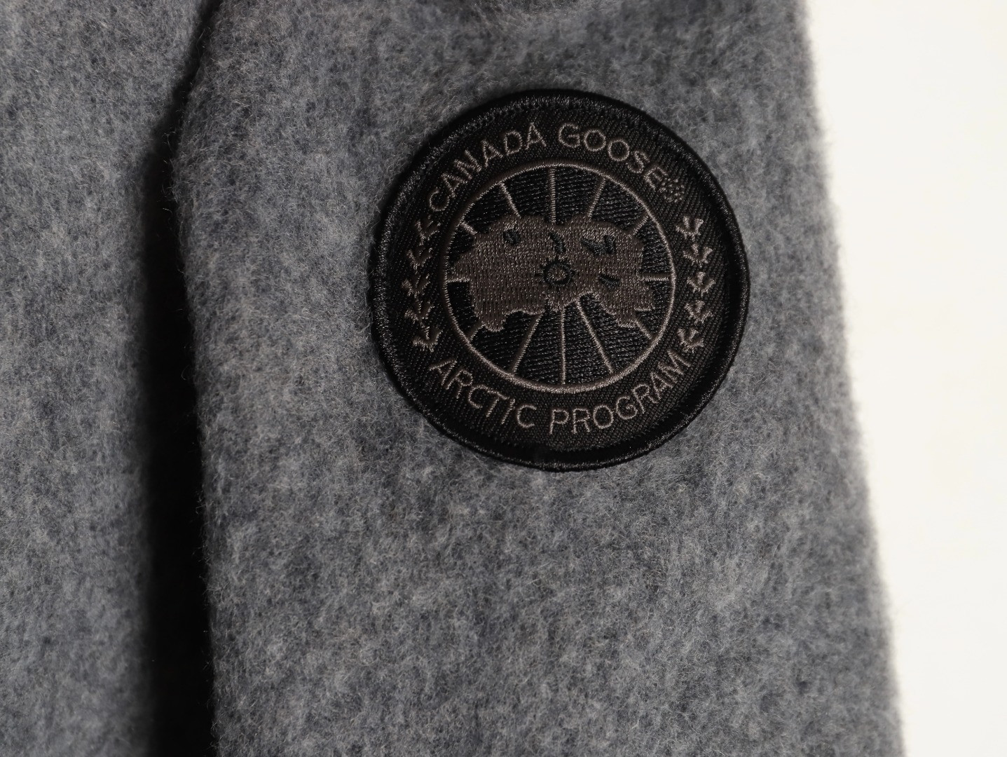 Can*a G00se Coats
