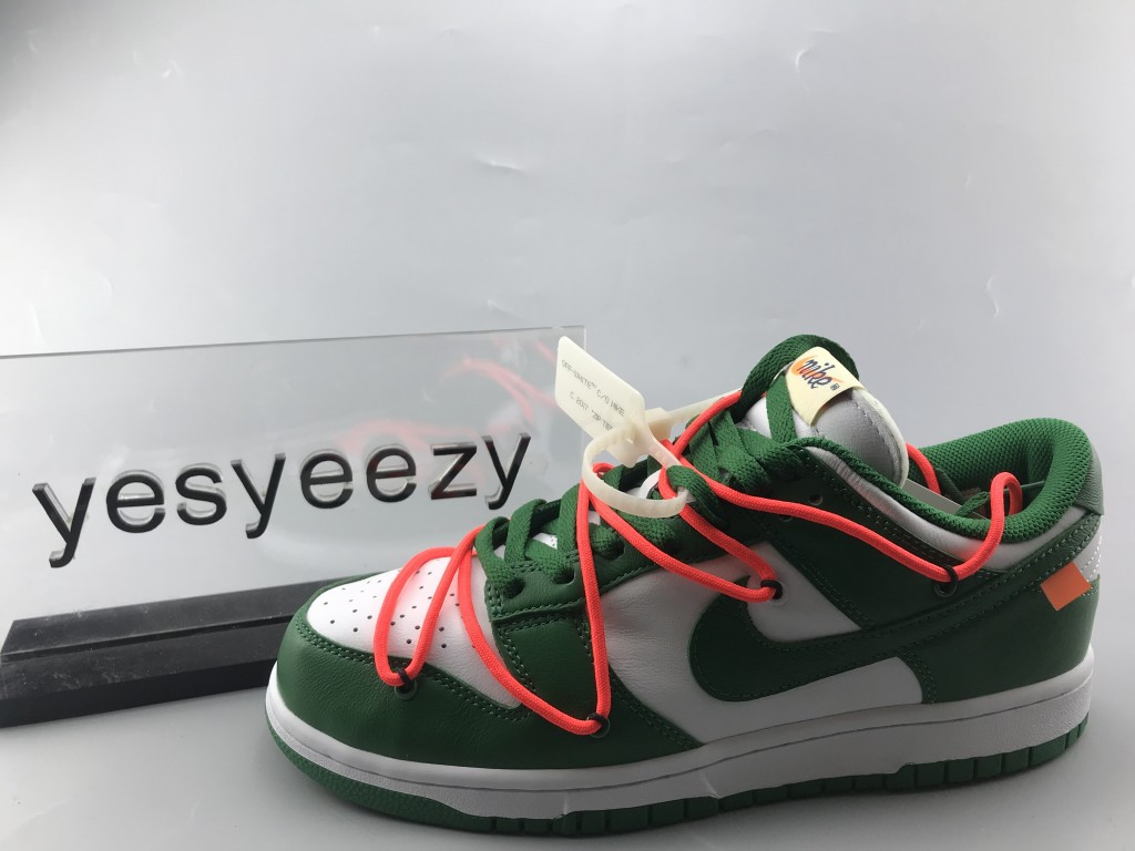 UA NIKE OFF-WHITE X DUNK LOW "PINE GREEN"