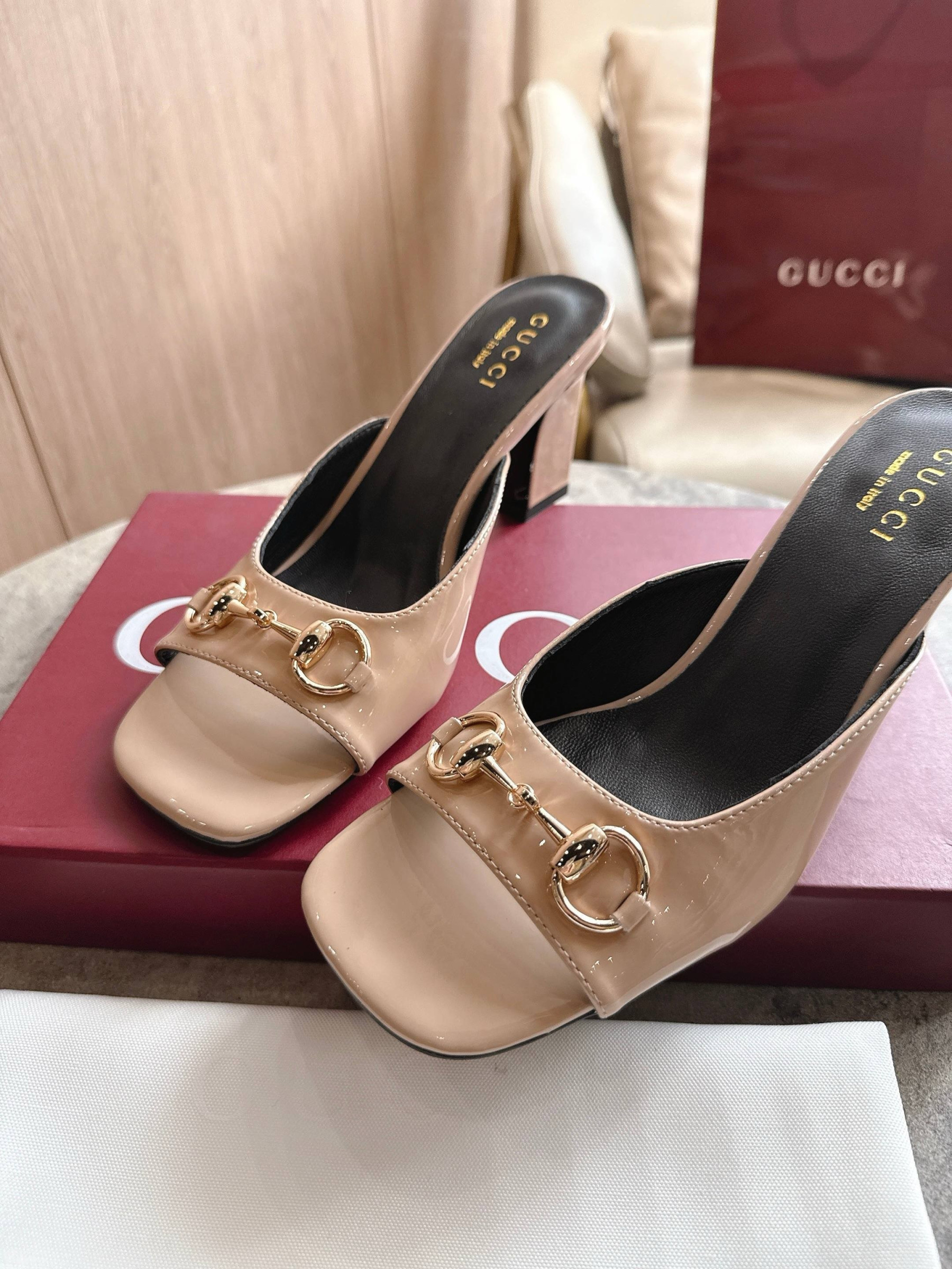 UA Gvc*1 Signora Sandals