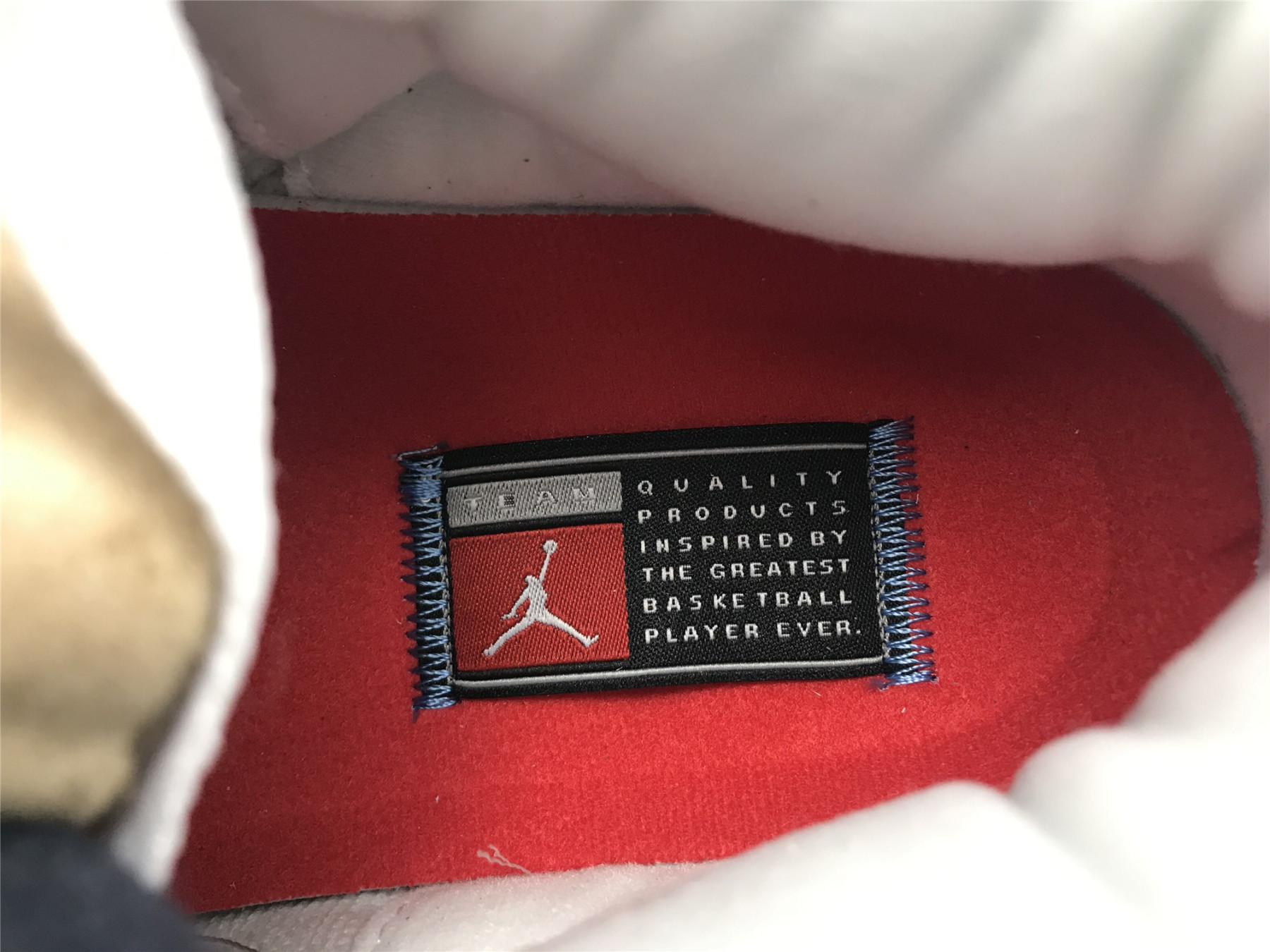 UA AIR JORDAN 3 RETRO "UNC"