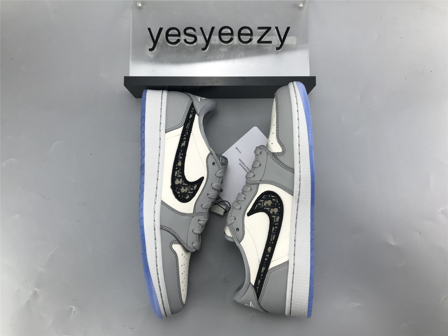 UPDATED TOP UA AIR JORDAN 1 RETRO LOW X DR