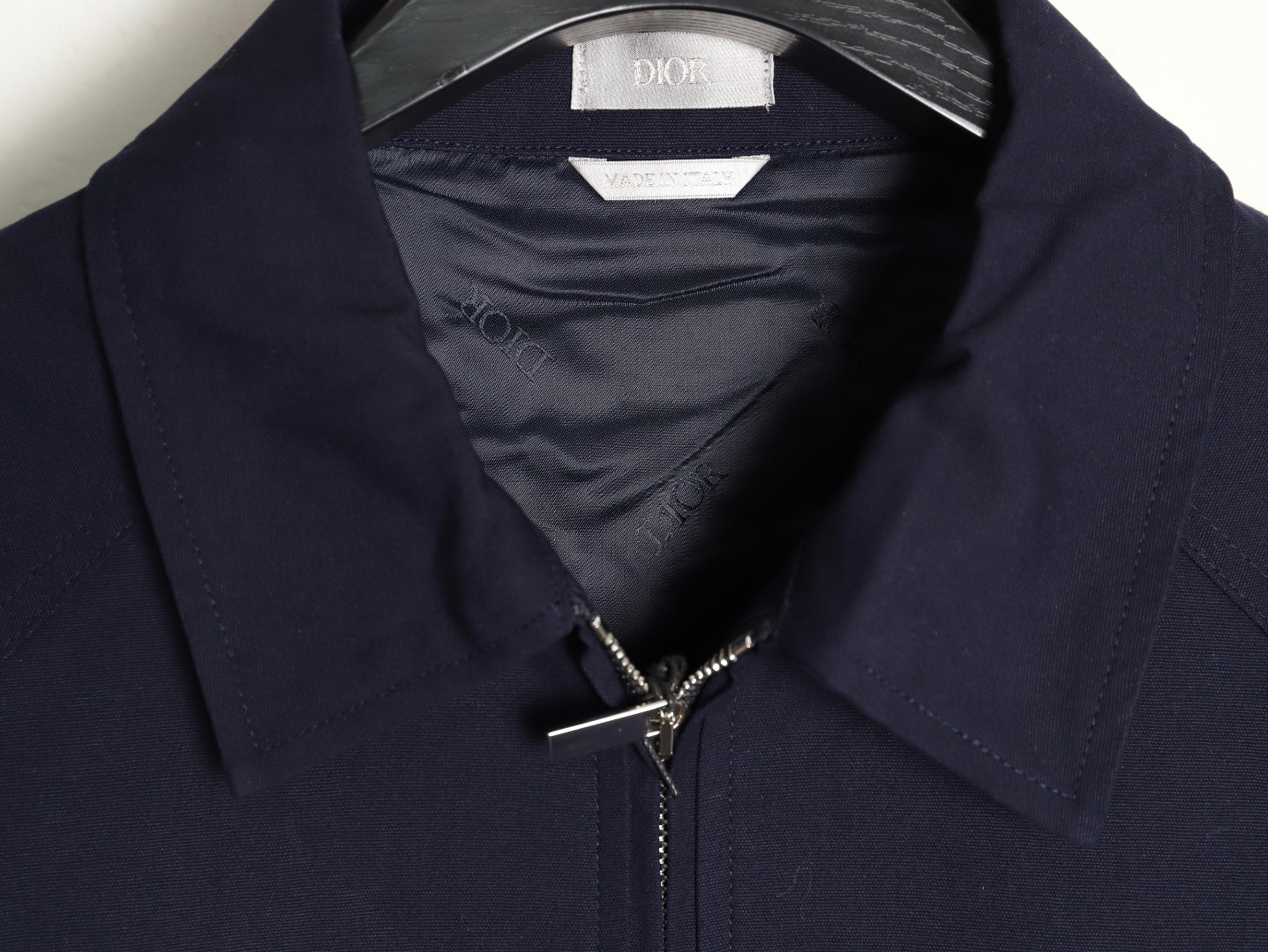 D10r CD Jacket