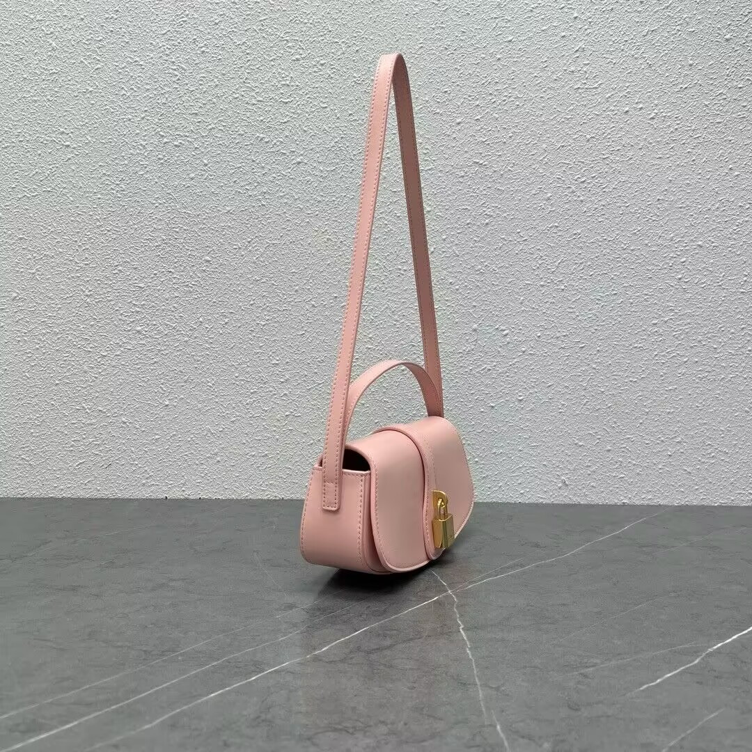 Ce1i*e Tabou Clutch 18 x 8 x 5CM
